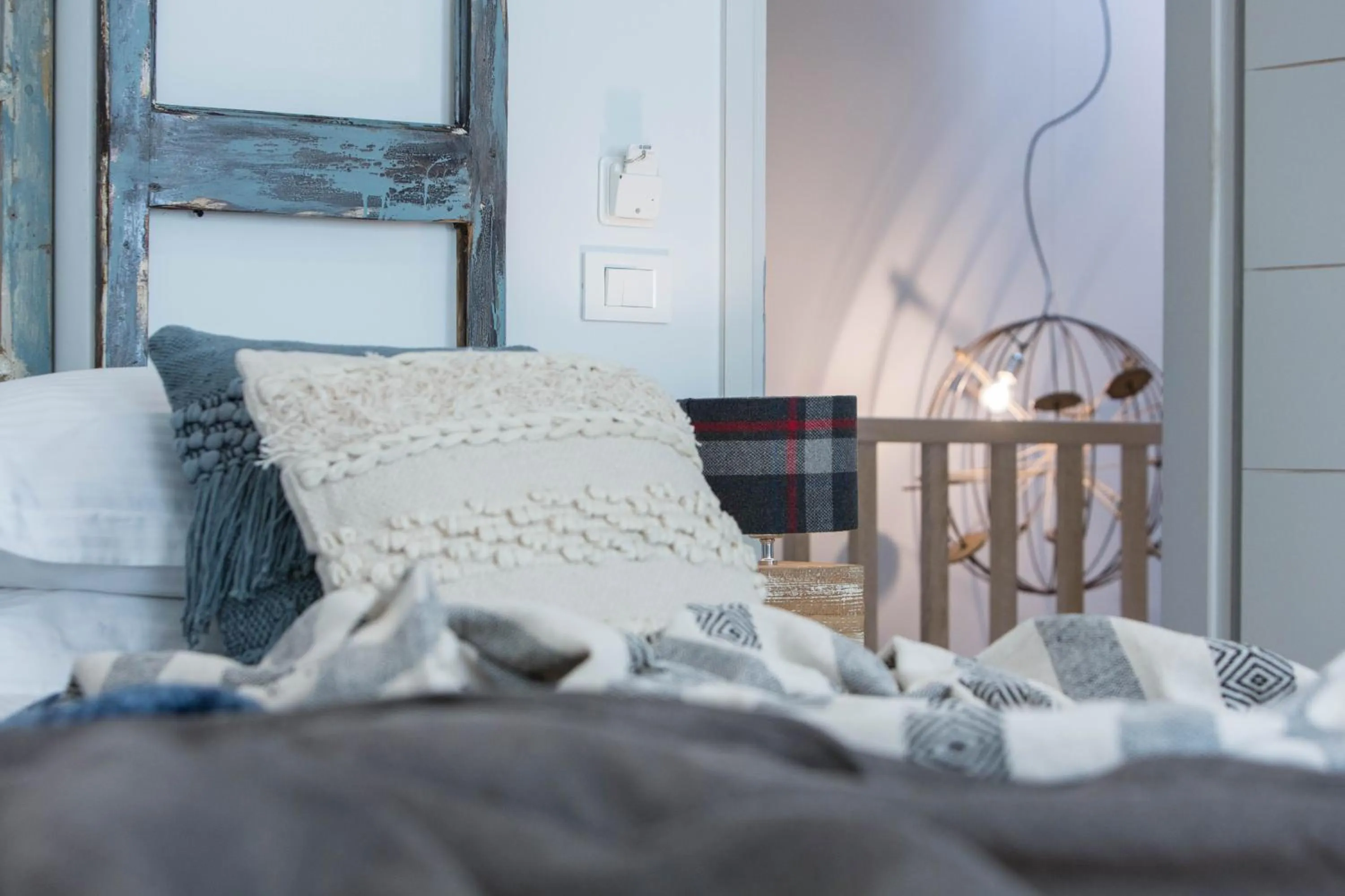 Decorative detail, Bed in Amymone Suites