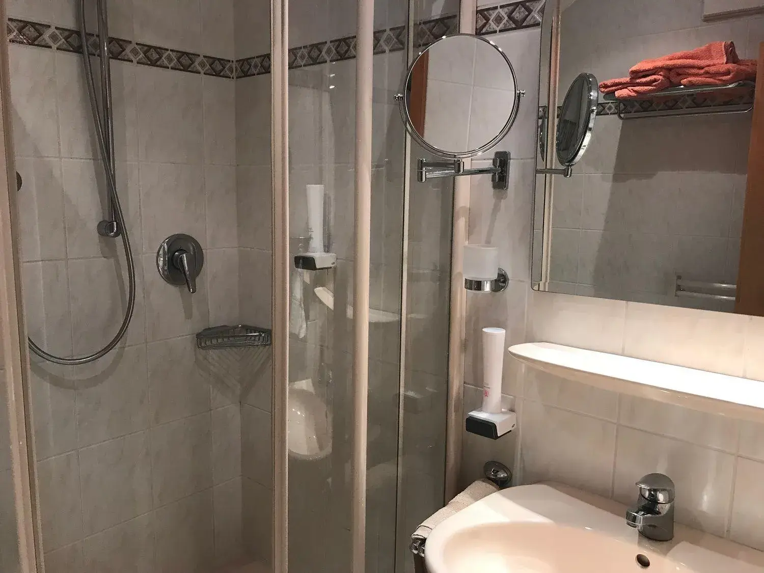 Double Room - single occupancy in Gasthof & Hotel Goldener Hirsch Double Room - single occupancy in Gasthof & Hotel Goldener Hirsch