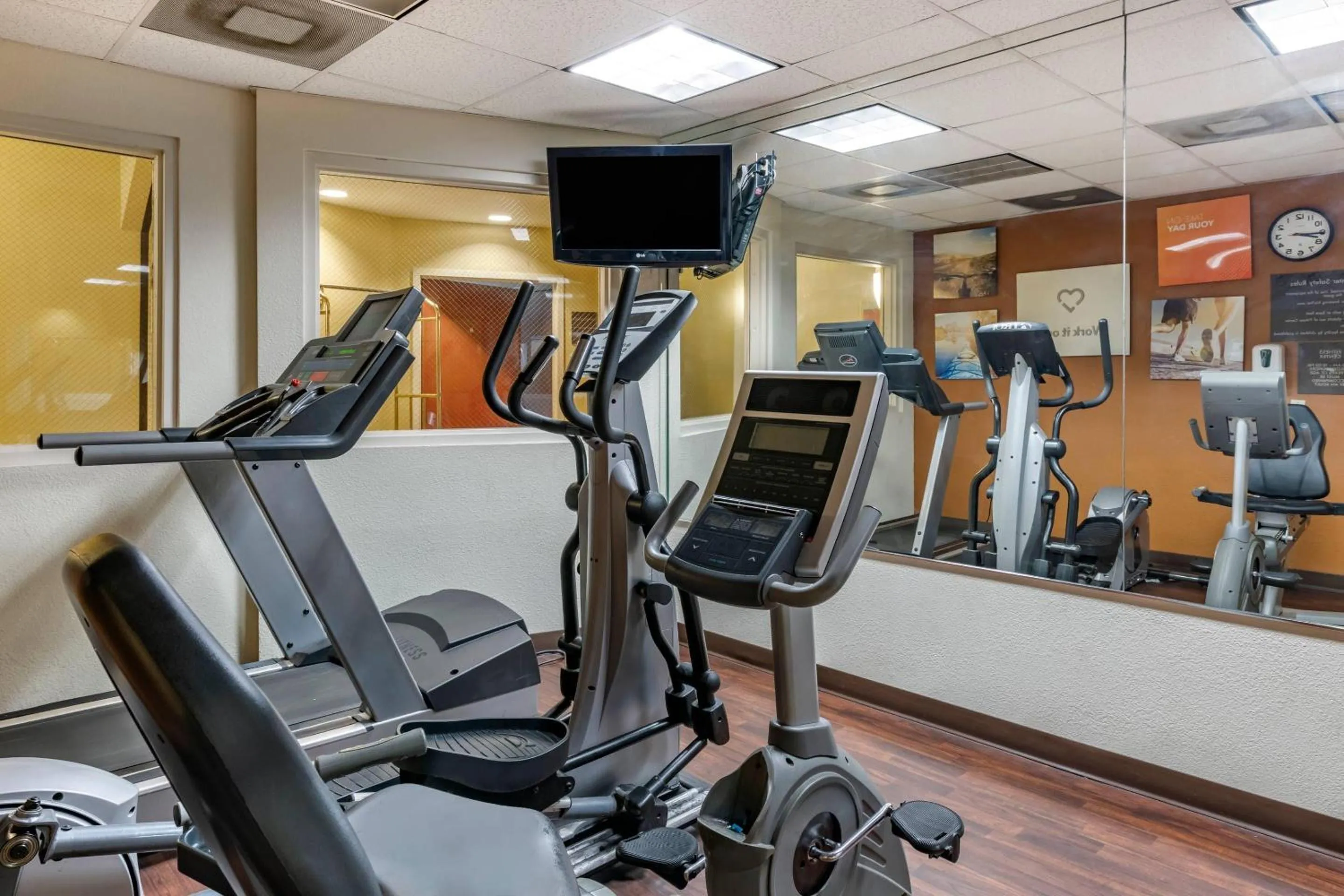 Fitness centre/facilities in Comfort Suites Fort Pierce I-95
