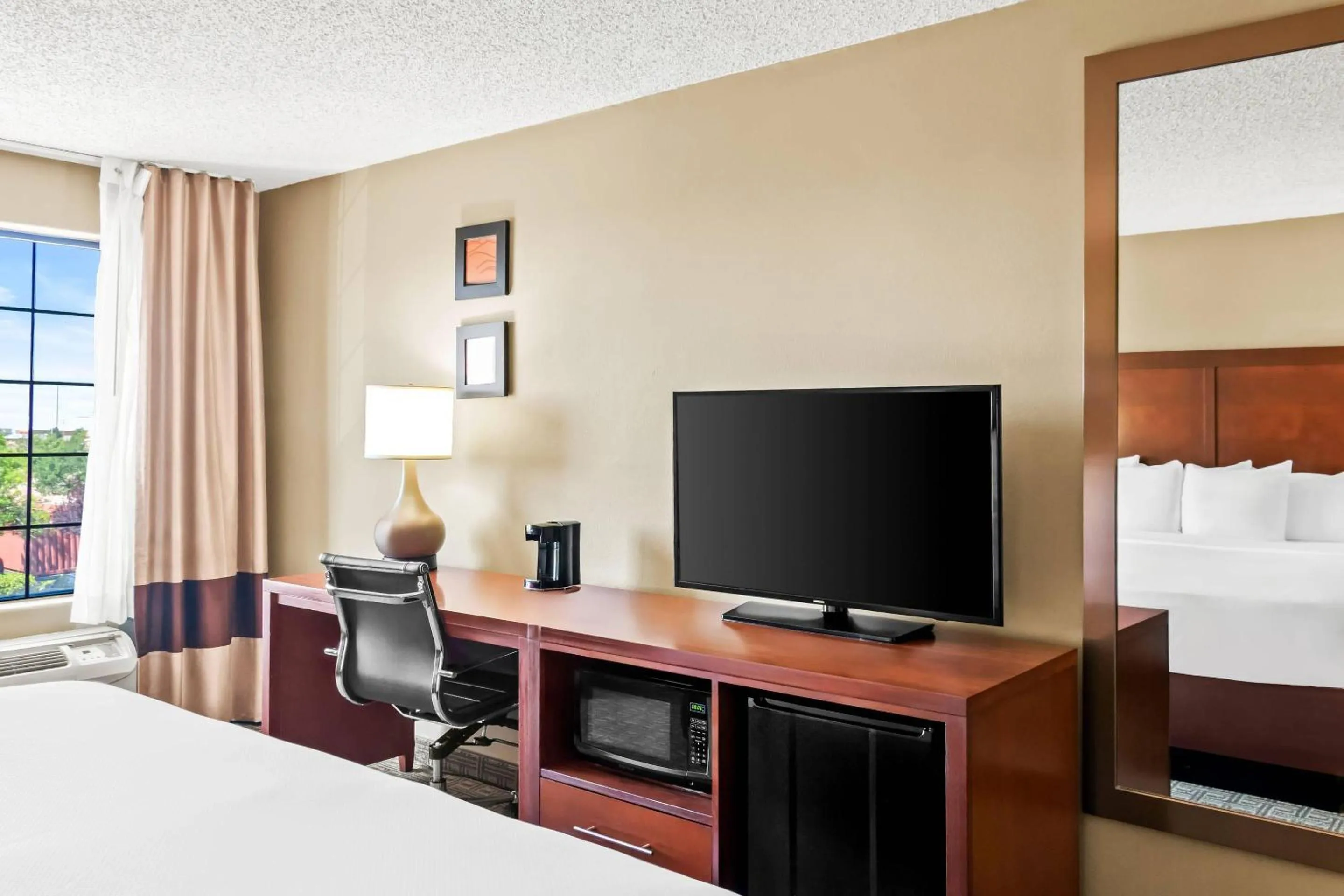 Bedroom, Bed in Comfort Inn Santa Fe South