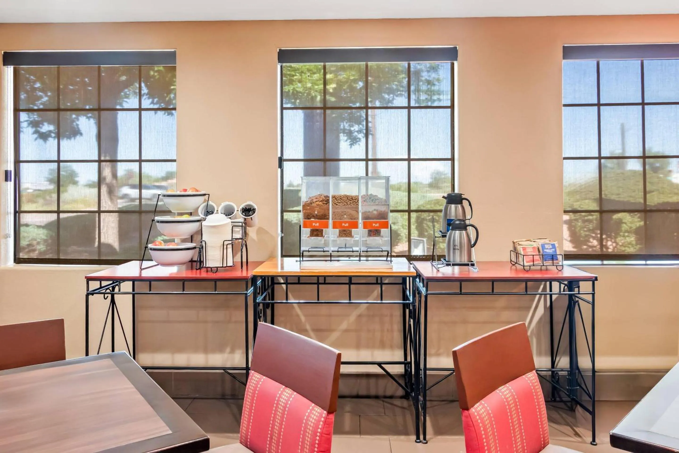 Breakfast in Comfort Inn Santa Fe South