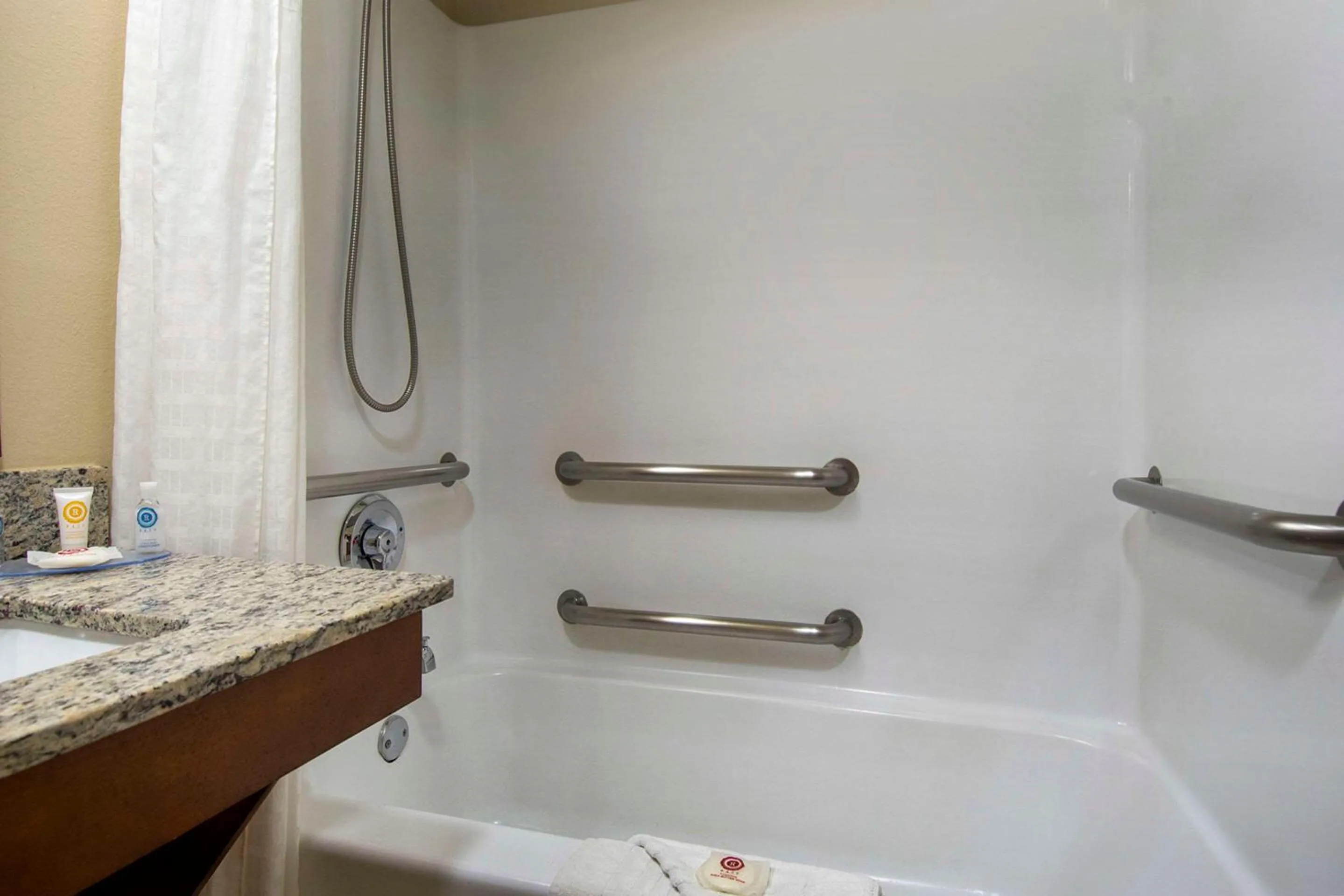 Bedroom in Comfort Inn Santa Fe