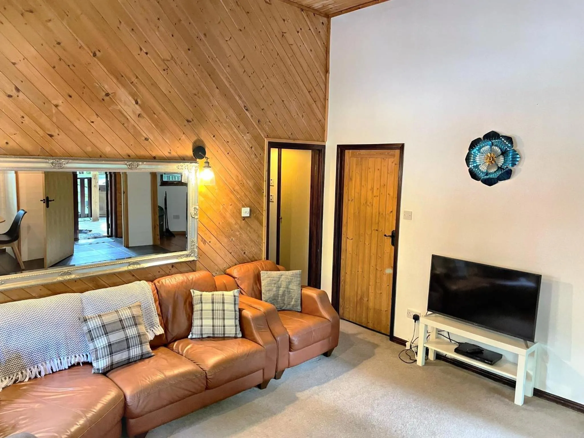 Living room in Goldcrest 3-Hot Tub-Woodland Lodges-Carmarthenshire-Tenby