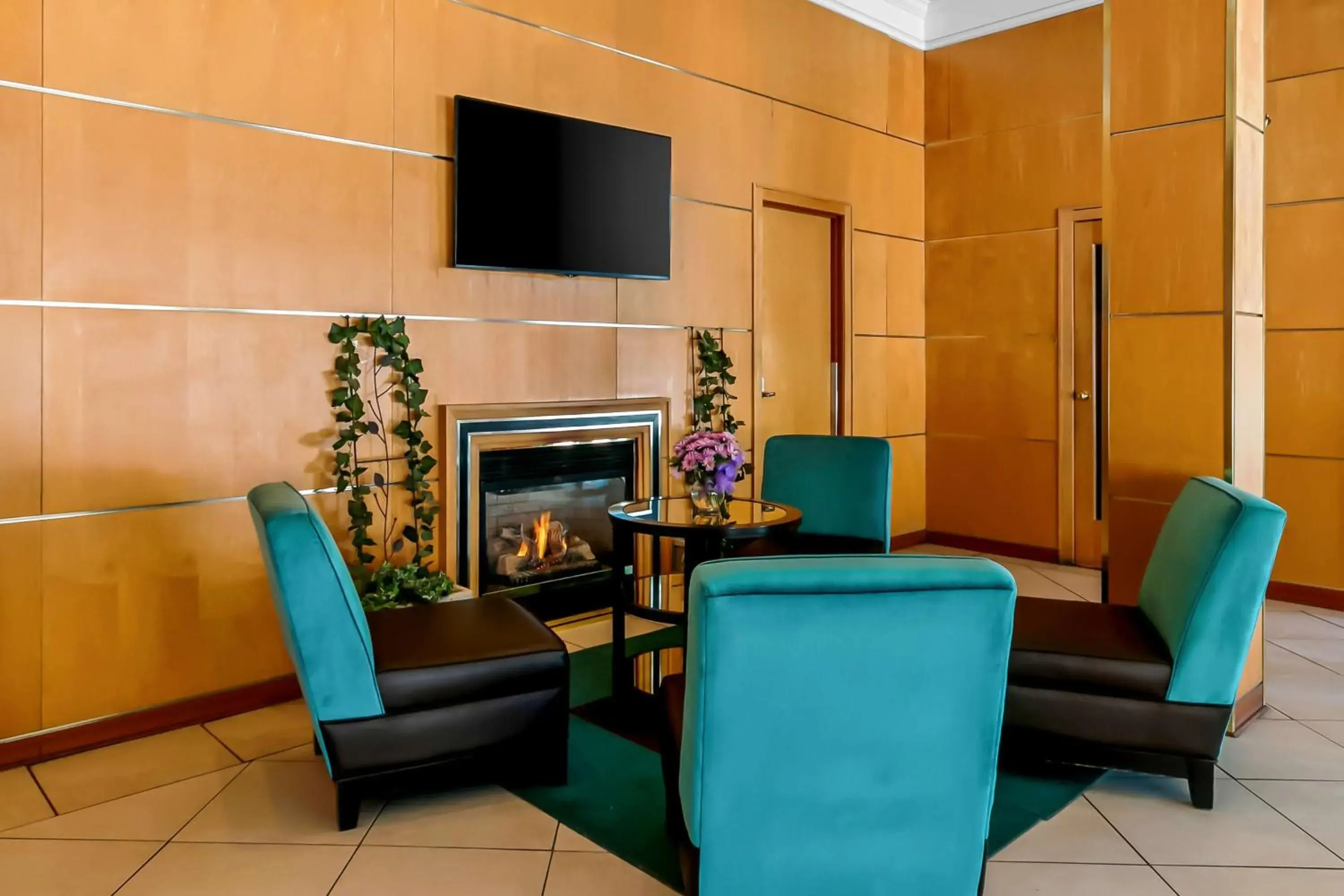 Lobby or reception in Best Western Downtown Sudbury Lobby or reception in Best Western Downtown Sudbury