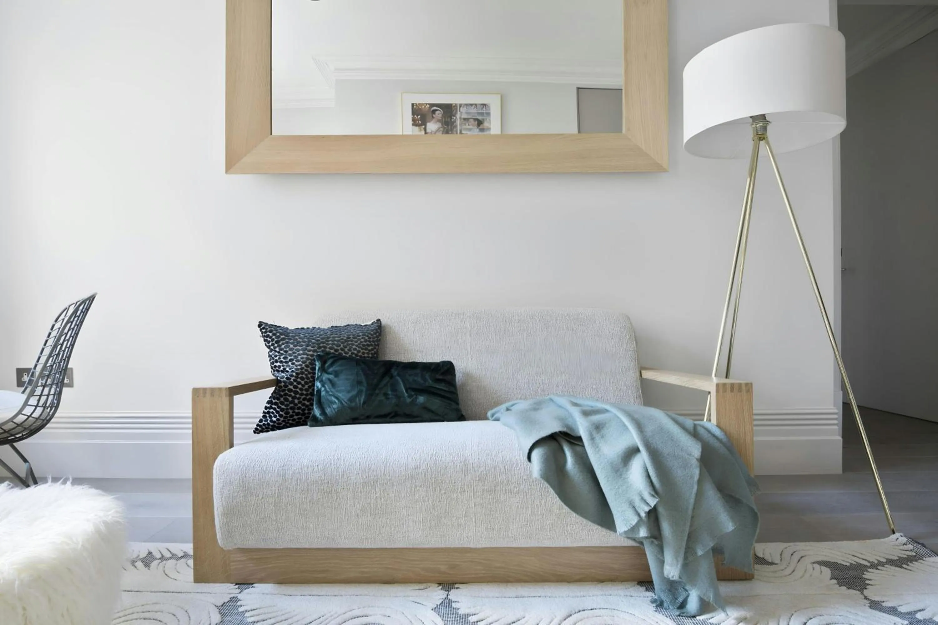 Living room in Sonder by Marriott Bonvoy Museum House Apartments British Museum