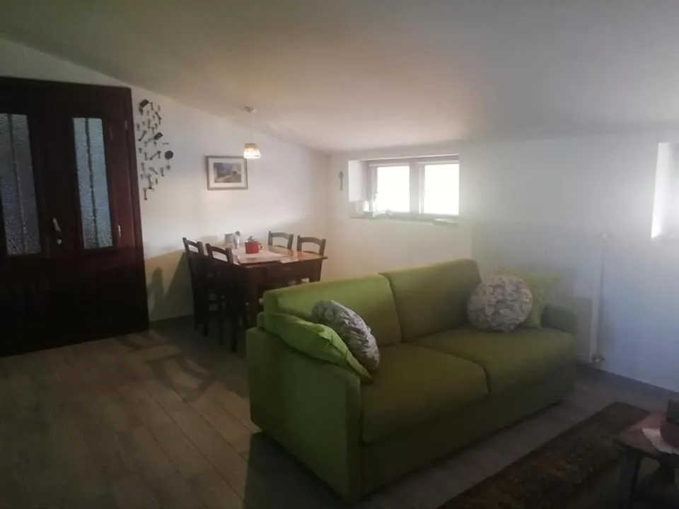 Living room in B&B Books & Bikes