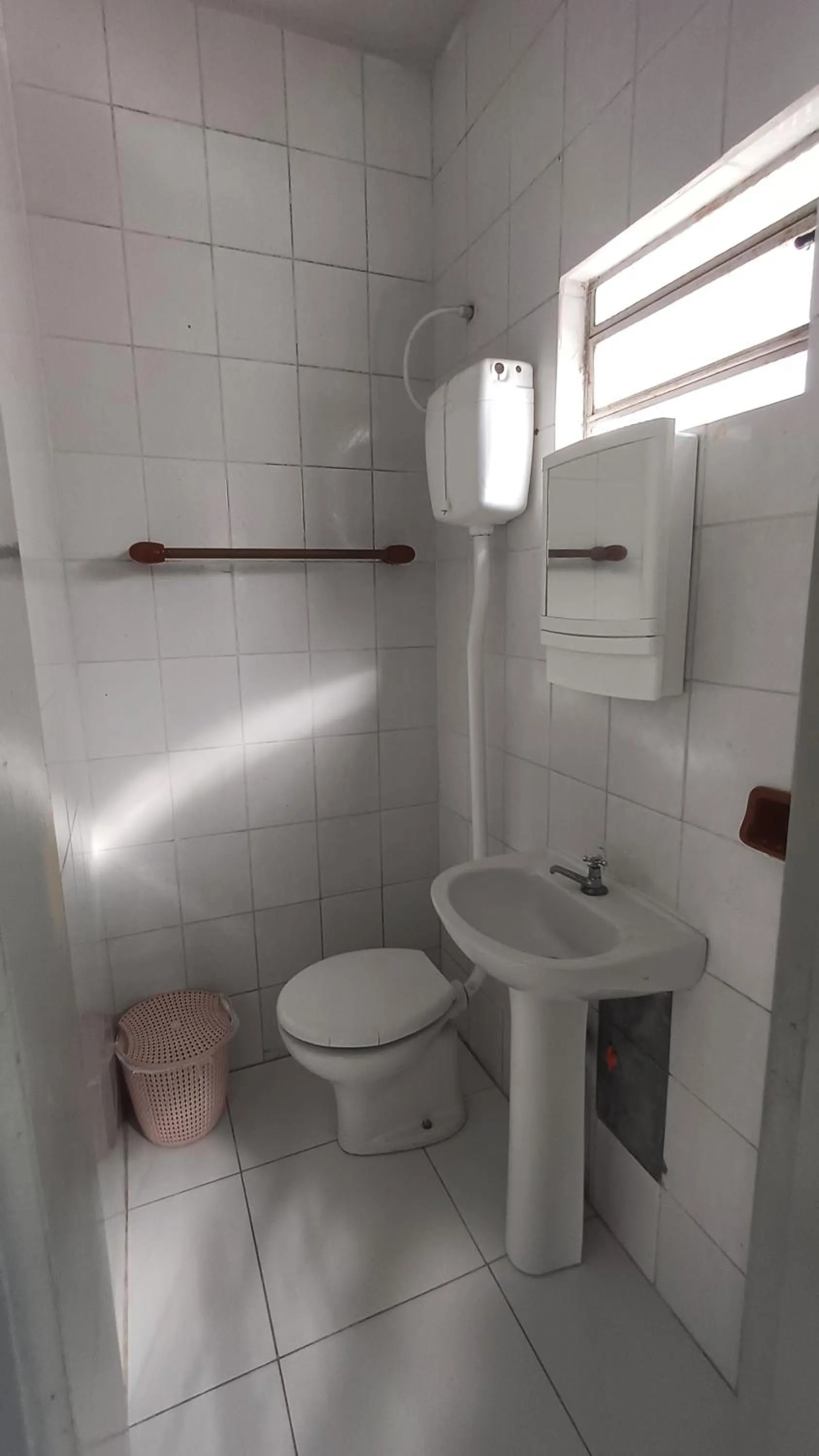 BRUNO KLEMTZ DS1 - CASA COM PISCINA, PARQUE INFANTIL E SALA DE JOGOS- 2 dorm - MEIA PRAIA - ITAPEMA