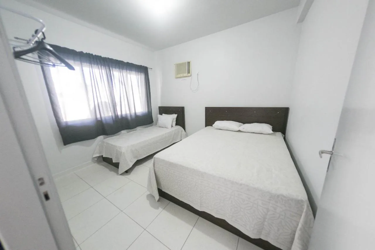 BRUNO KLEMTZ DS1 - CASA COM PISCINA, PARQUE INFANTIL E SALA DE JOGOS- 2 dorm - MEIA PRAIA - ITAPEMA