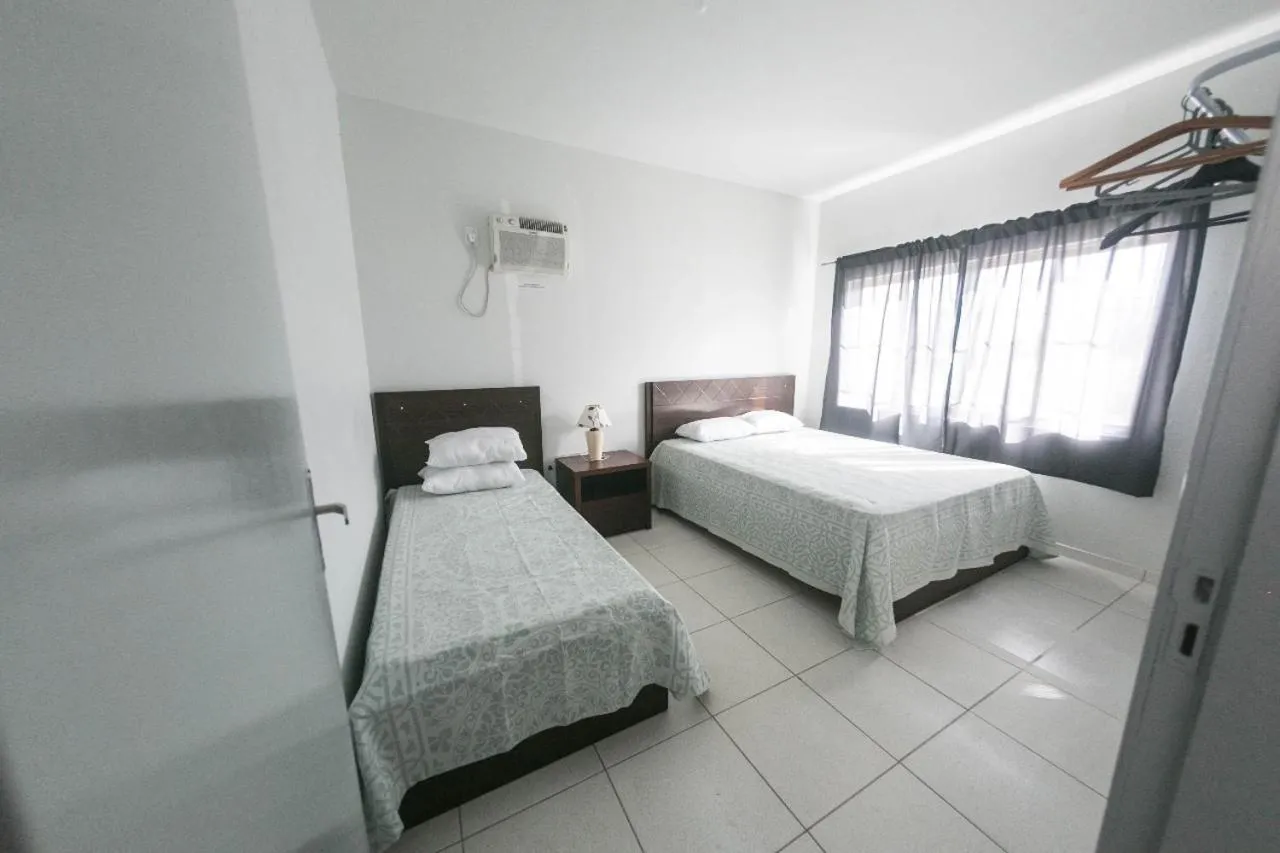 BRUNO KLEMTZ DS1 - CASA COM PISCINA, PARQUE INFANTIL E SALA DE JOGOS- 2 dorm - MEIA PRAIA - ITAPEMA