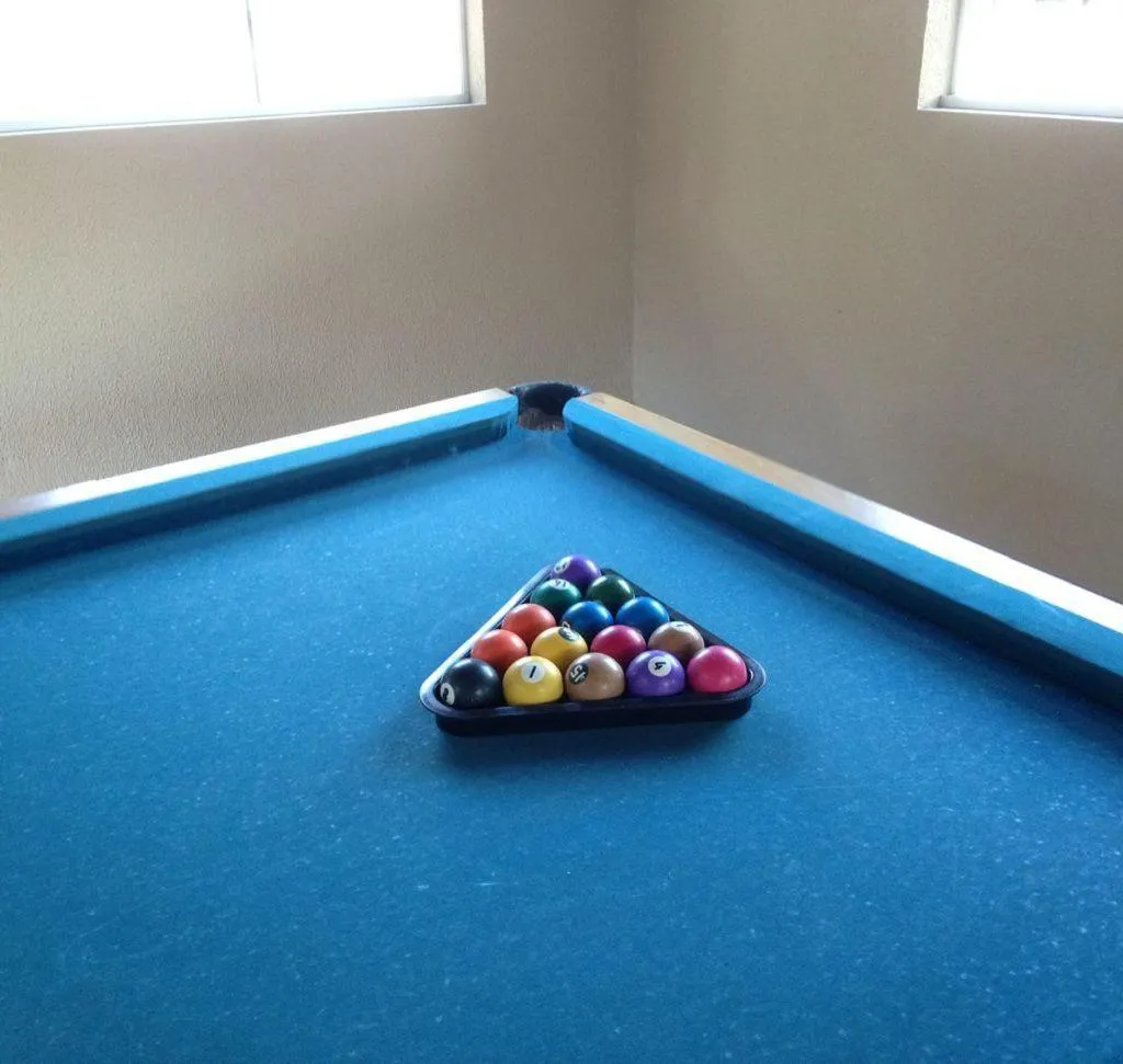 BRUNO KLEMTZ DS1 - CASA COM PISCINA, PARQUE INFANTIL E SALA DE JOGOS- 2 dorm - MEIA PRAIA - ITAPEMA
