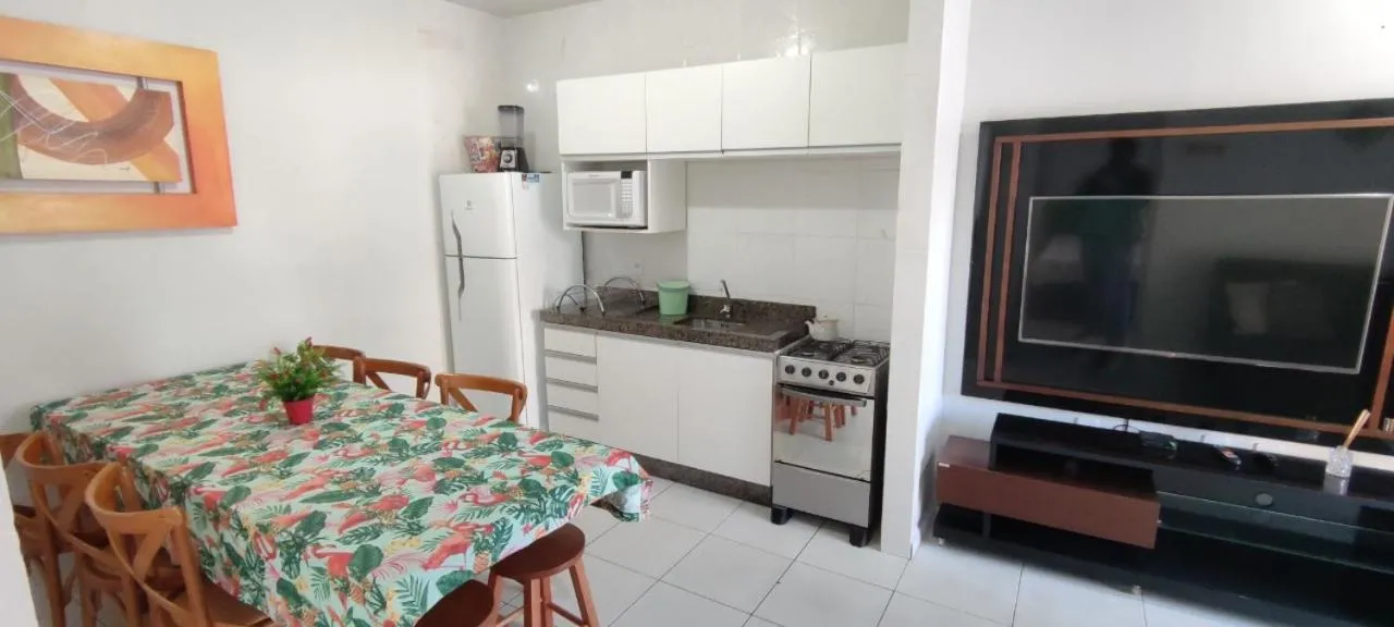 BRUNO KLEMTZ DS1 - CASA COM PISCINA, PARQUE INFANTIL E SALA DE JOGOS- 2 dorm - MEIA PRAIA - ITAPEMA