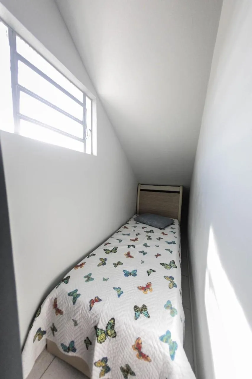 BRUNO KLEMTZ DS1 - CASA COM PISCINA, PARQUE INFANTIL E SALA DE JOGOS- 2 dorm - MEIA PRAIA - ITAPEMA