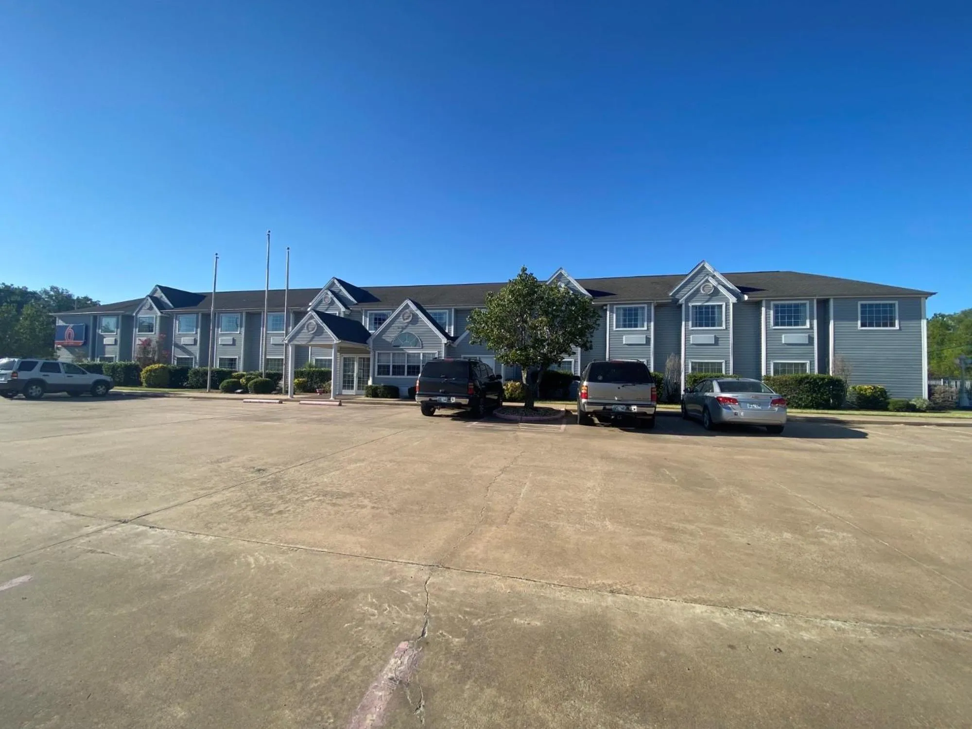 Motel 6 McAlester OK - South