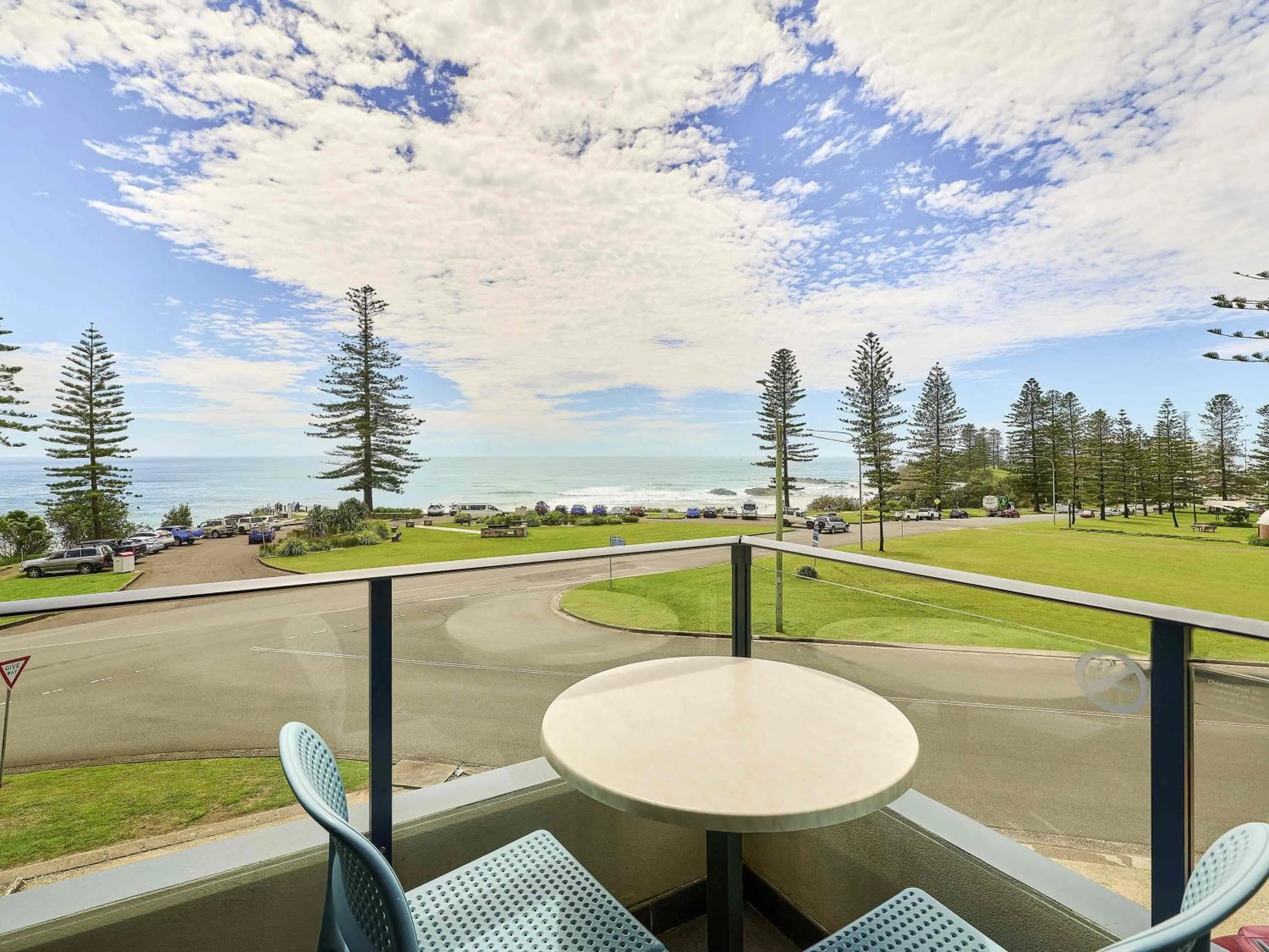 Bedroom in ibis Styles Port Macquarie