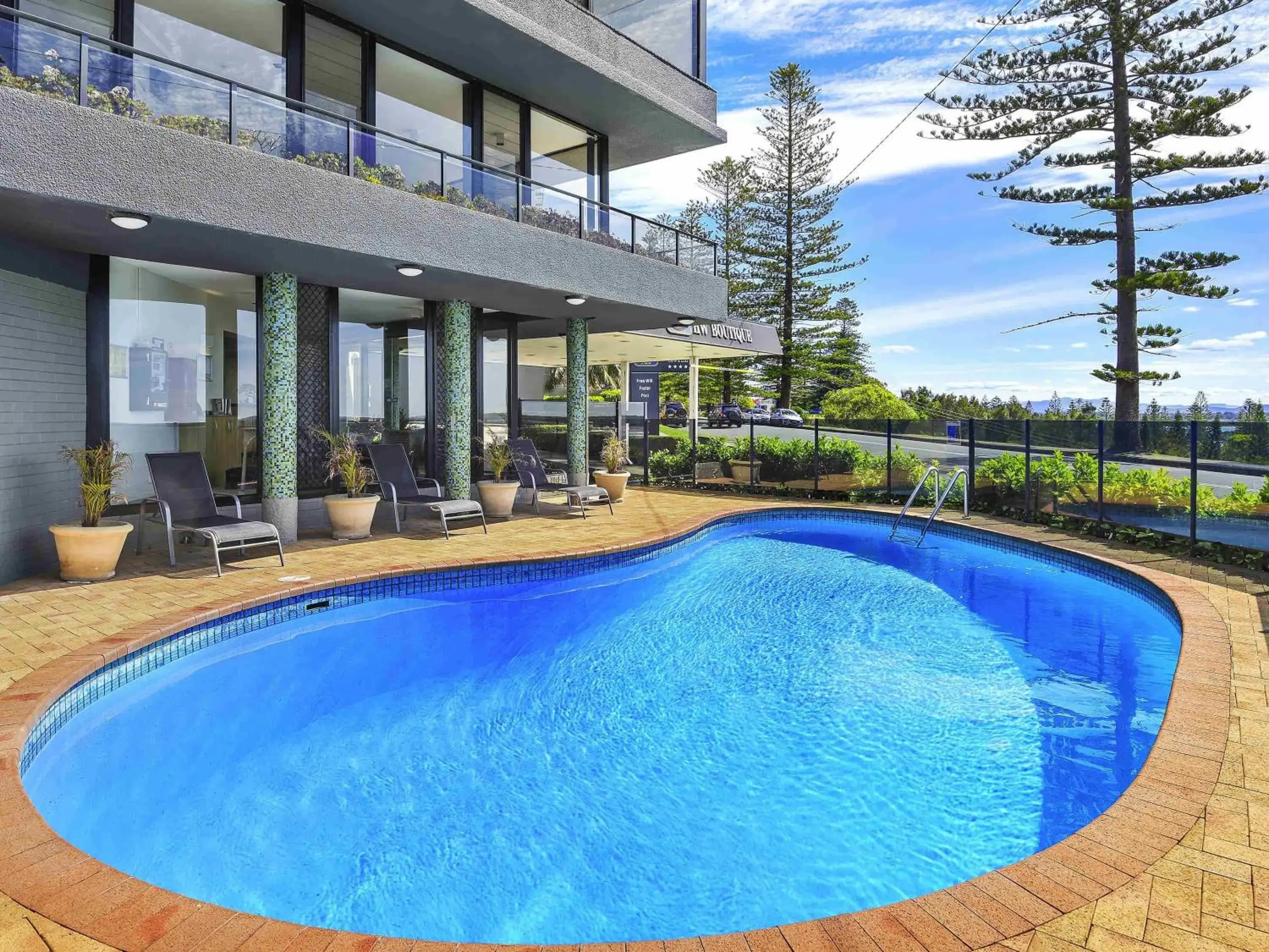 Pool view in ibis Styles Port Macquarie Pool view in ibis Styles Port Macquarie