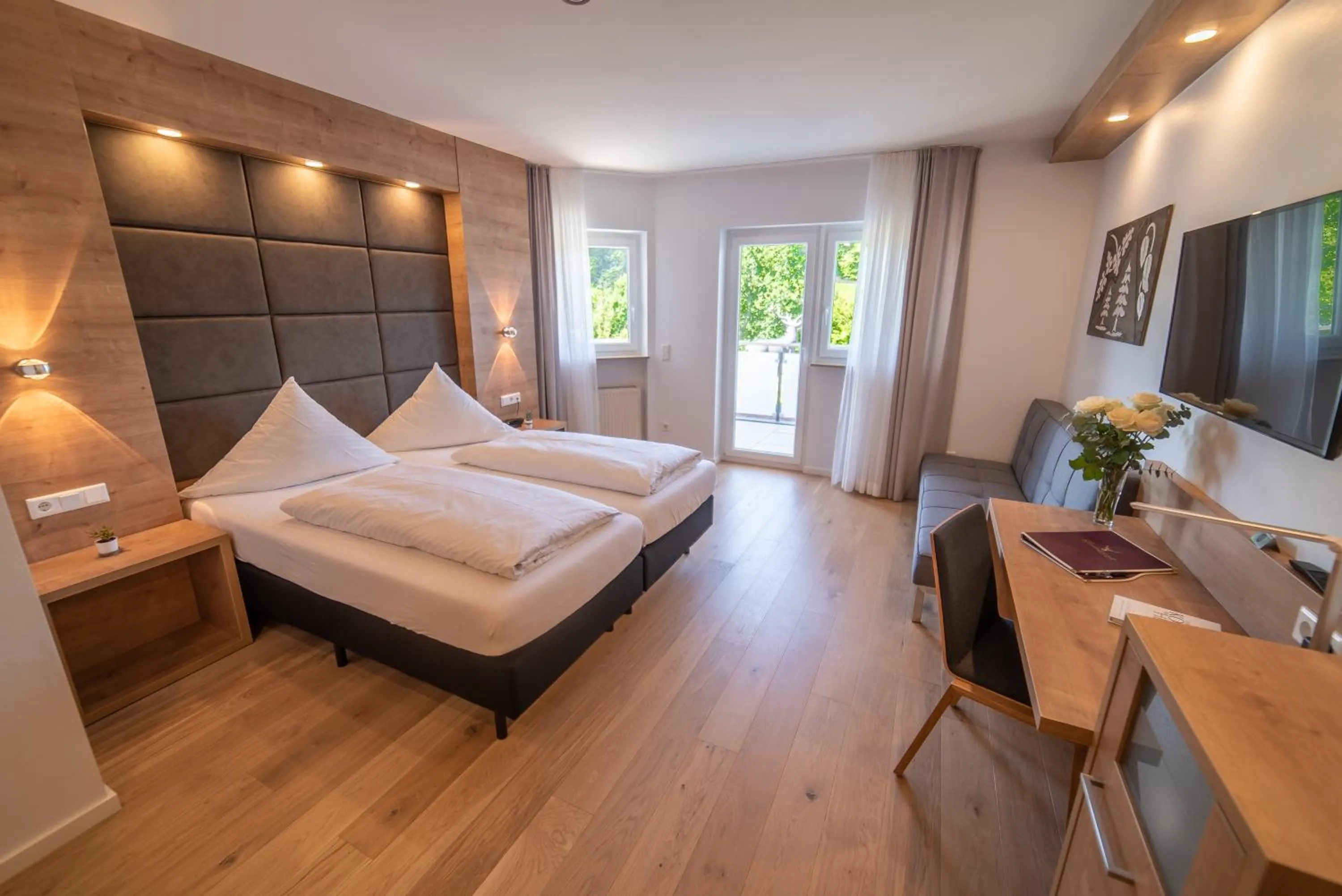 Photo of the whole room, Bed in Hotel Spechtshaardt