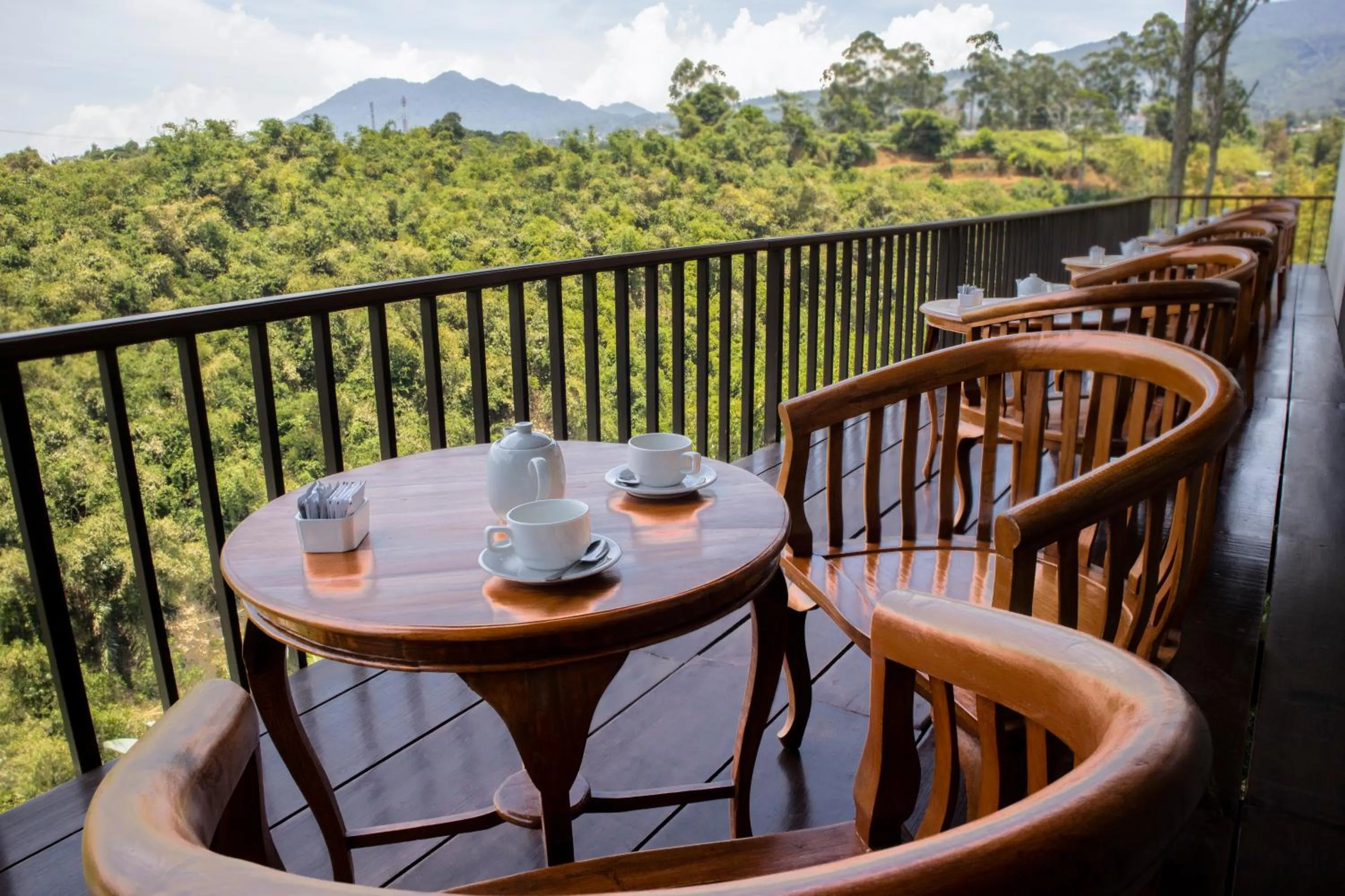 Restaurant/places to eat in SanGria Resort And Spa