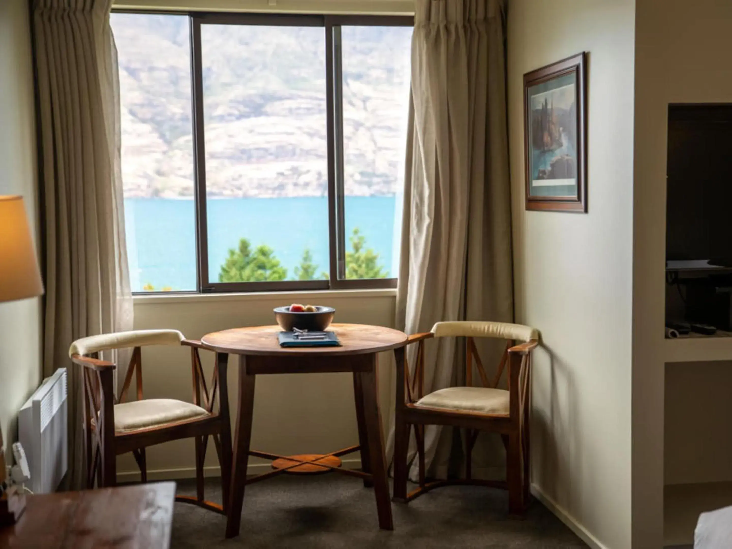 Dining area in Hidden Lodge Queenstown