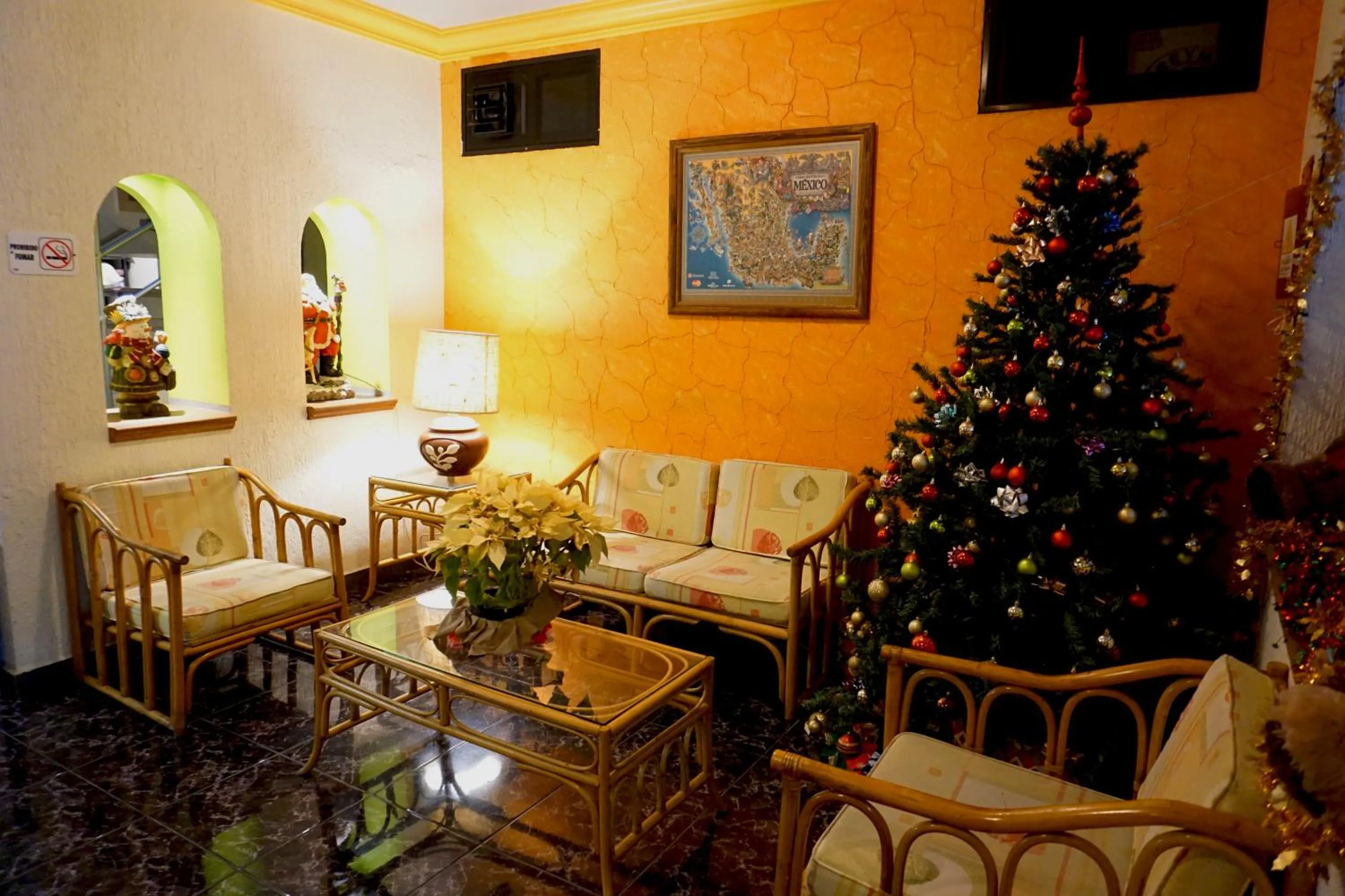 Lobby or reception in Hotel Plaza Crystal