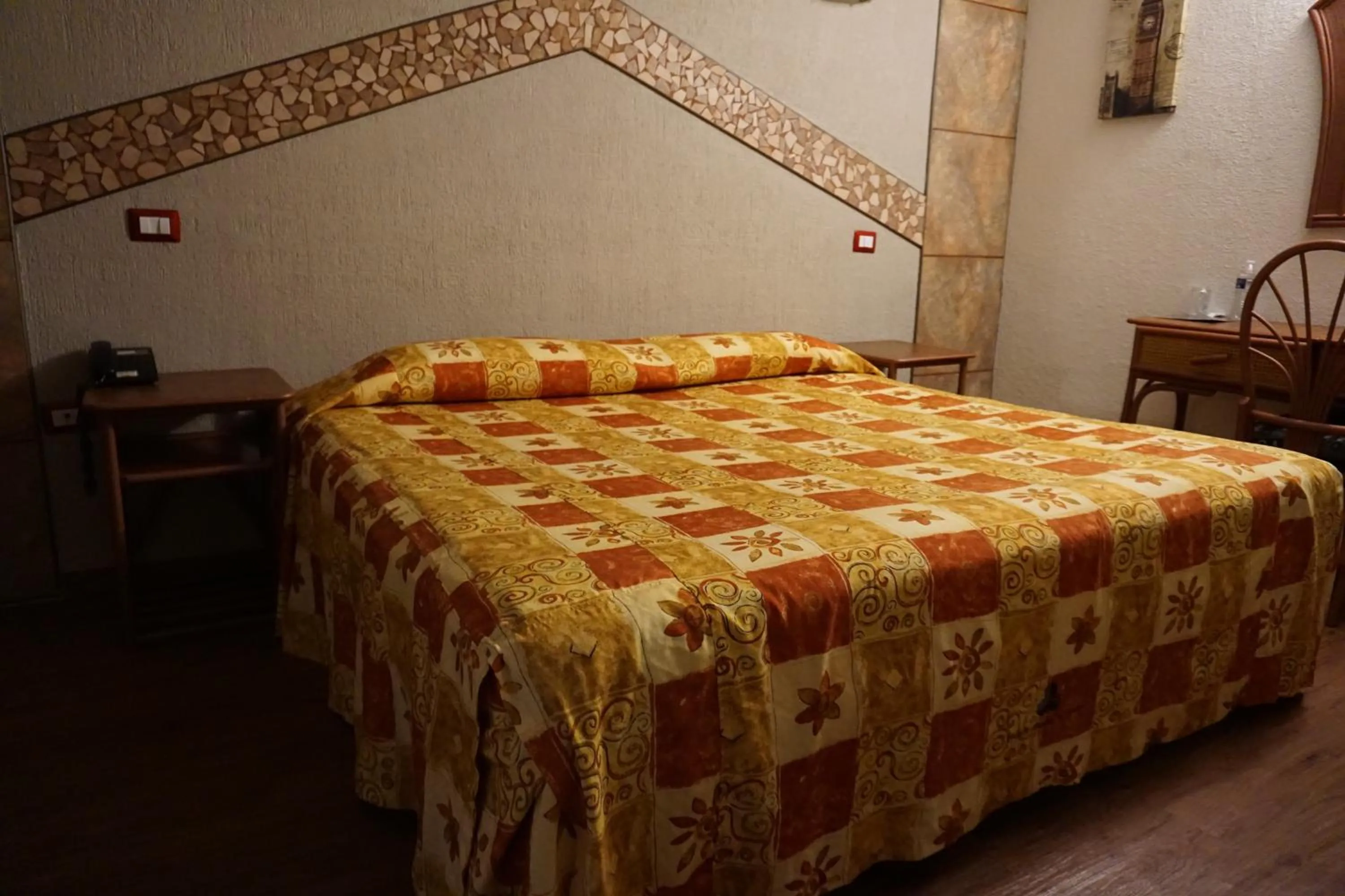 Photo of the whole room, Bed in Hotel Plaza Crystal