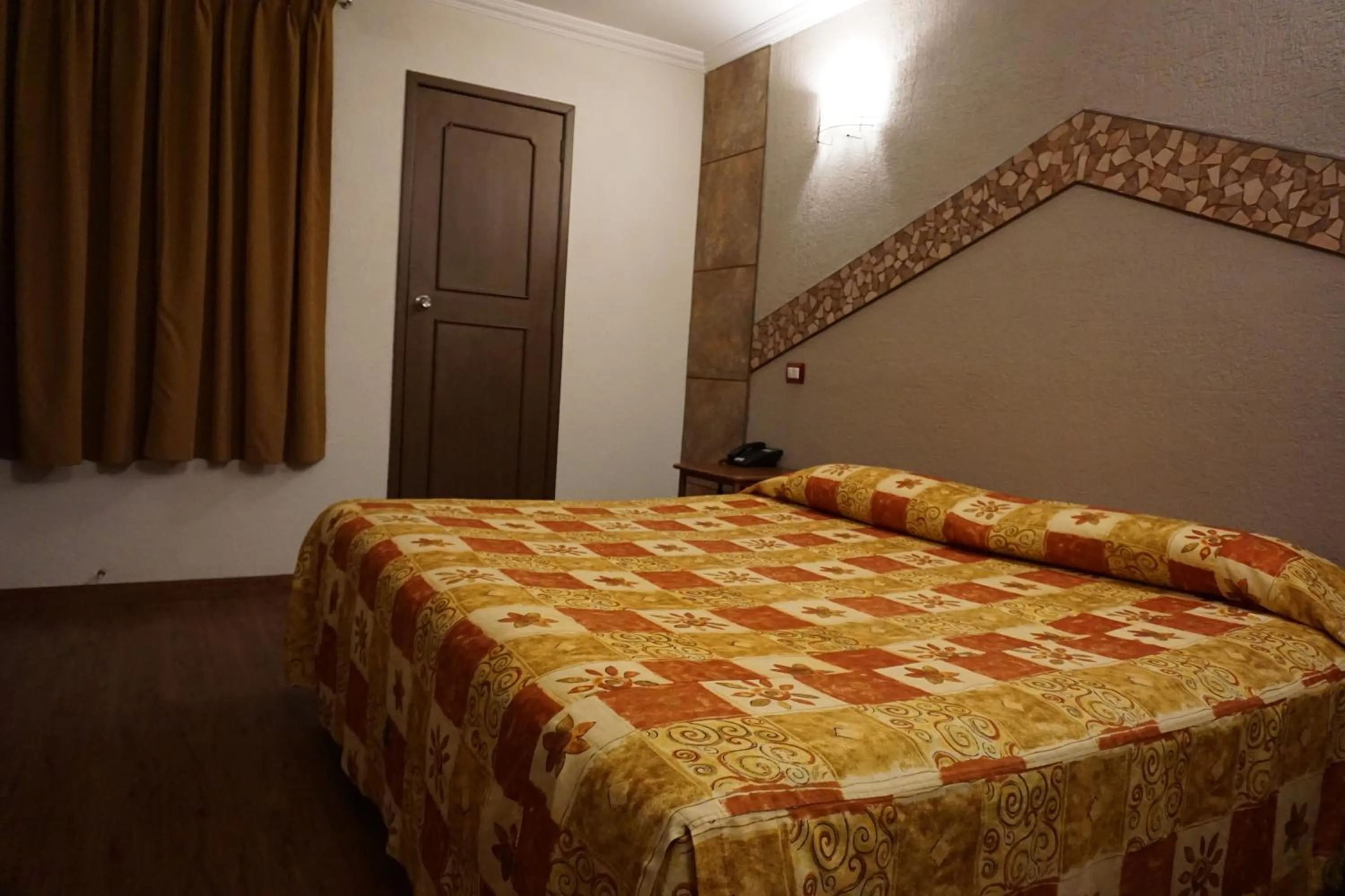 Photo of the whole room, Bed in Hotel Plaza Crystal