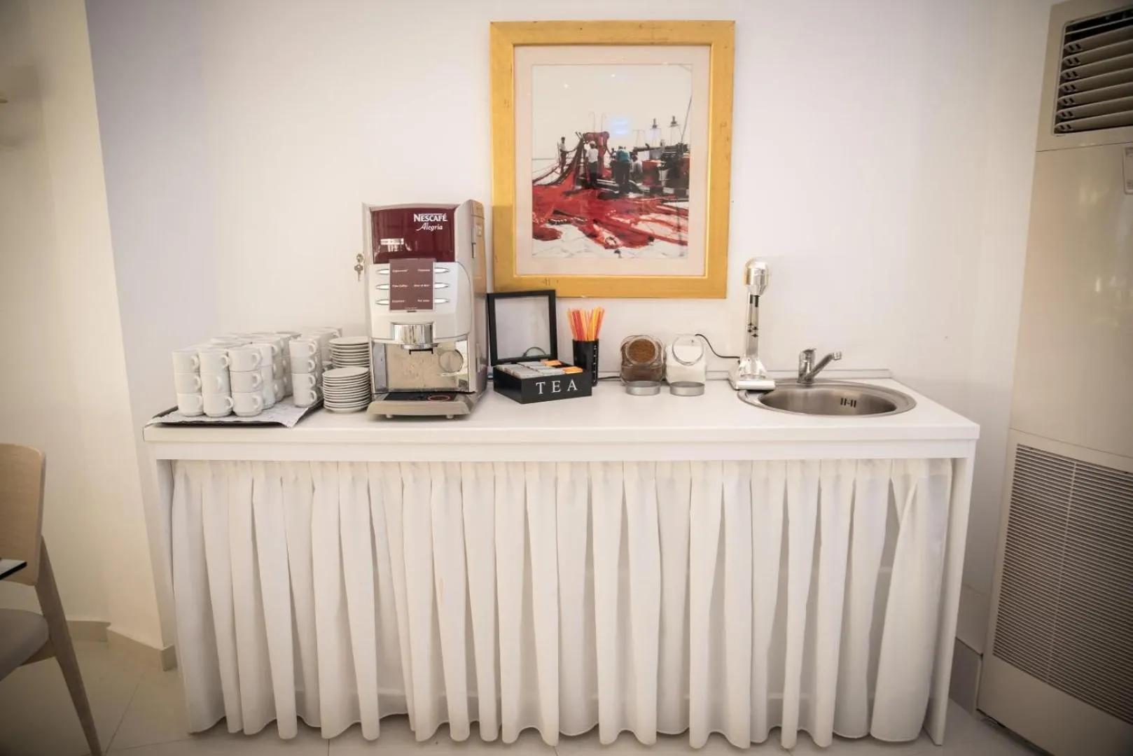 Restaurant/places to eat in Halkidiki Palace