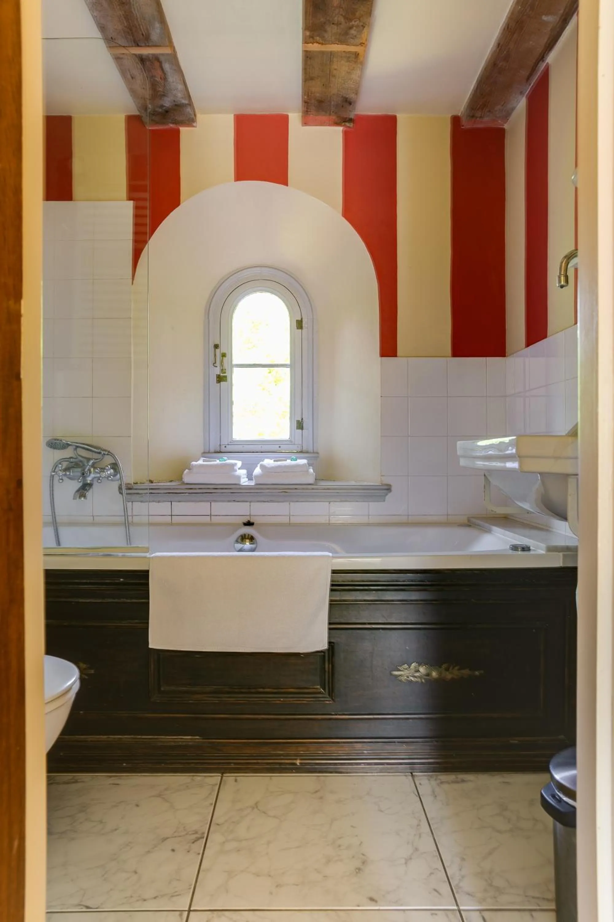 Bathroom in Kasteel Sterkenburg