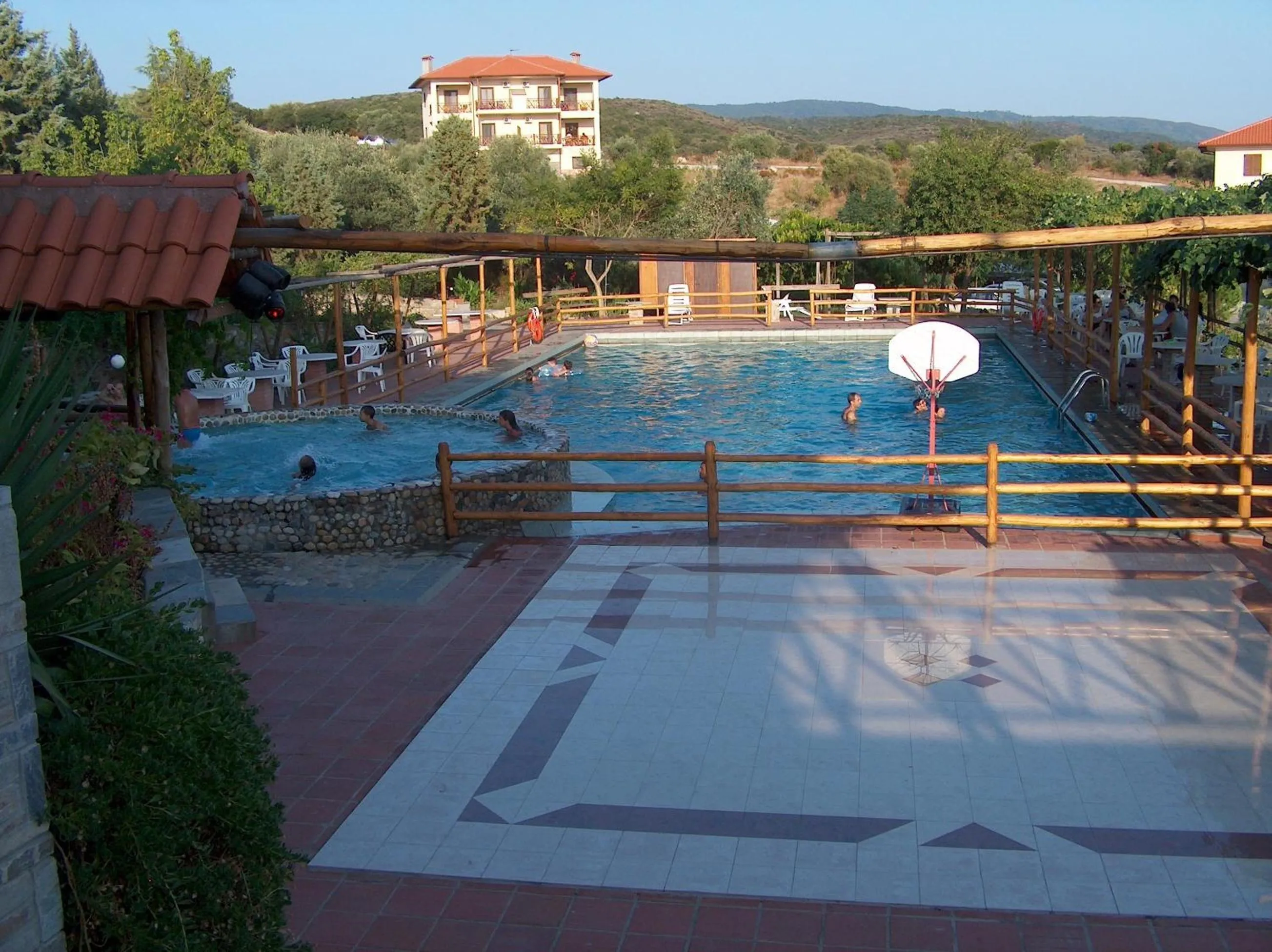 Athorama Hotel