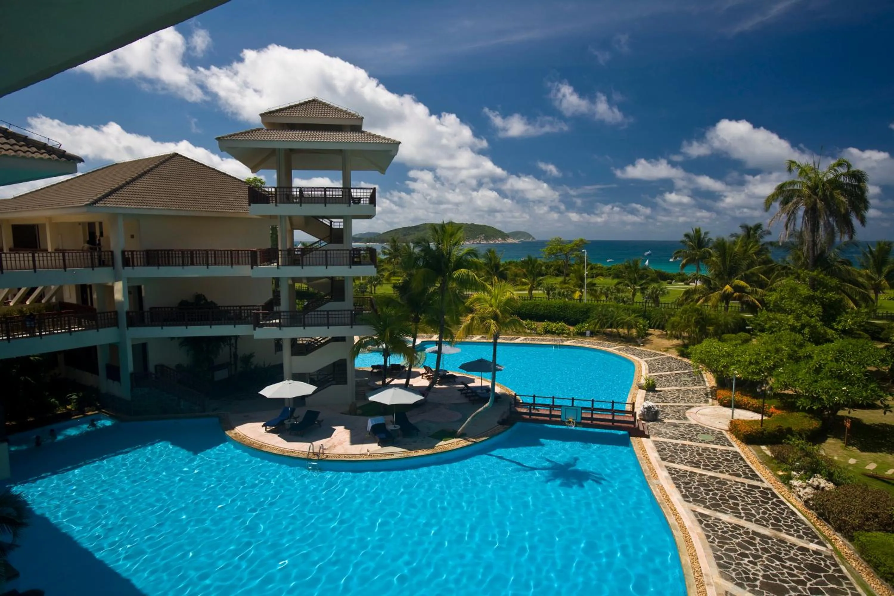 Garden in Tianhong Resort Hotel, Yalong Bay, Sanya