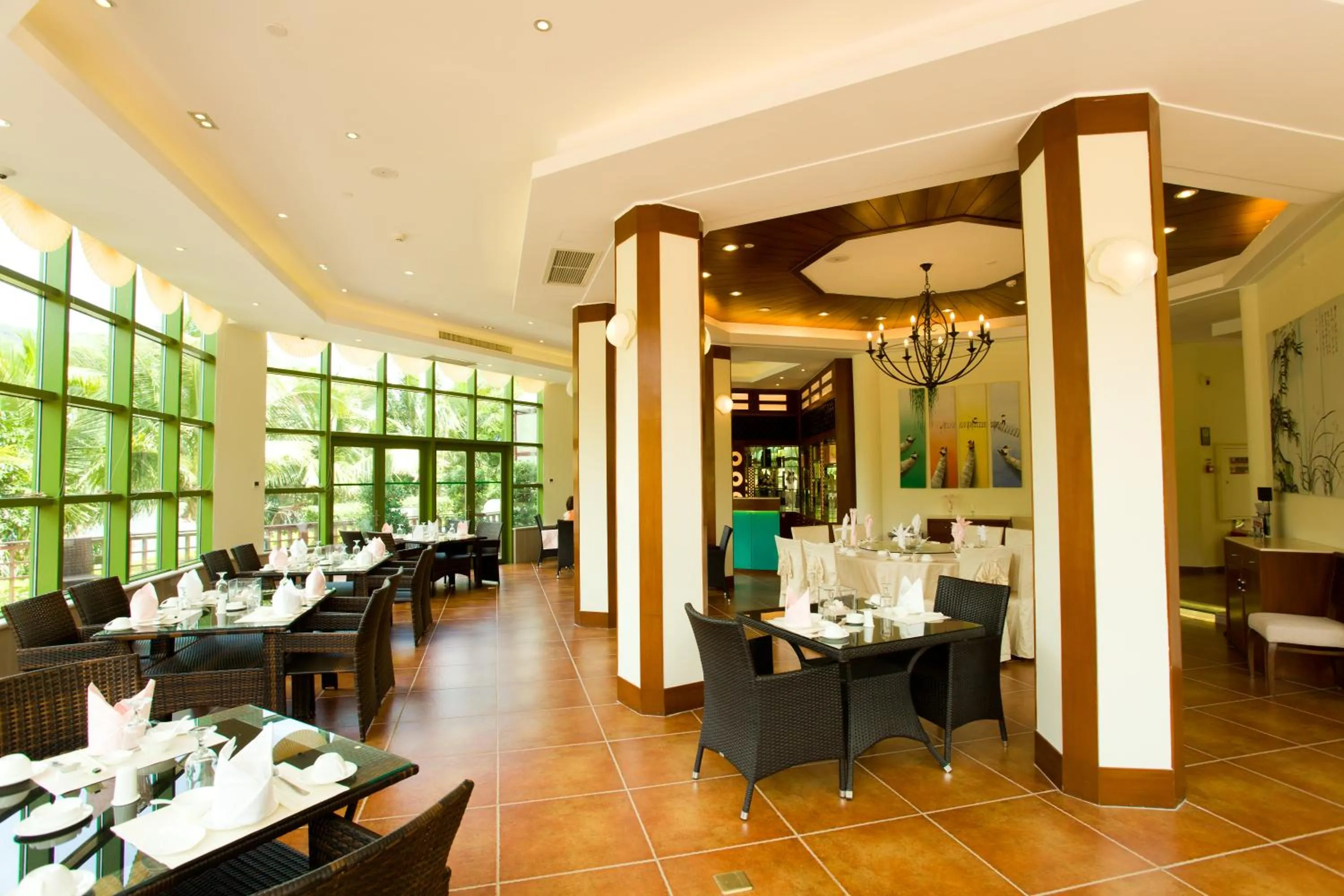 Restaurant/places to eat in Tianhong Resort Hotel, Yalong Bay, Sanya