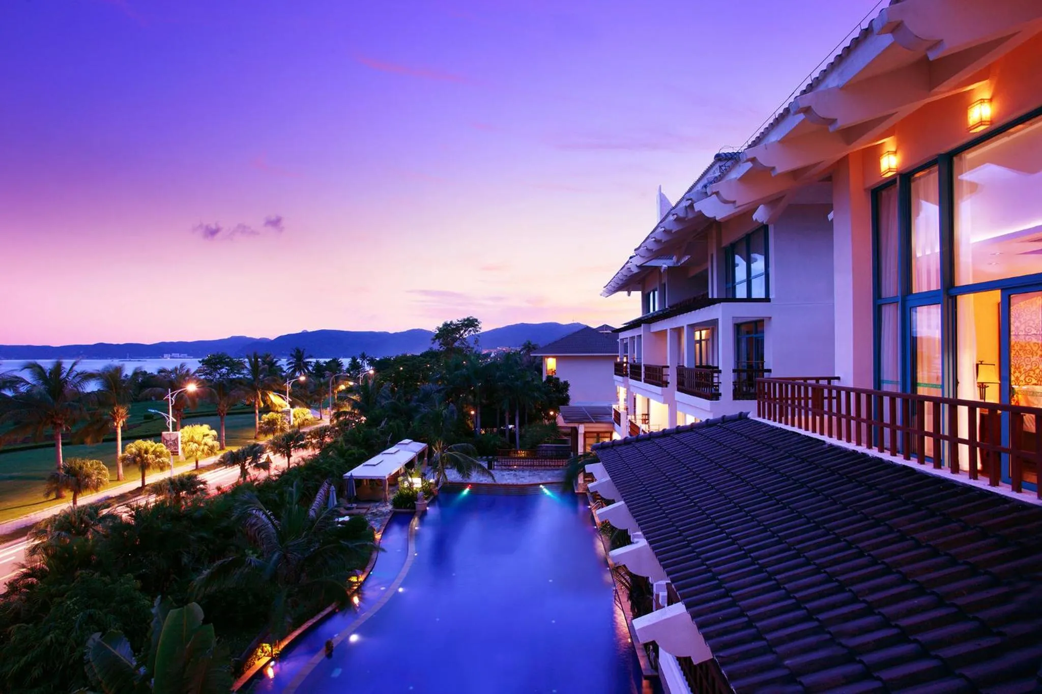 Facade/entrance in Tianhong Resort Hotel, Yalong Bay, Sanya