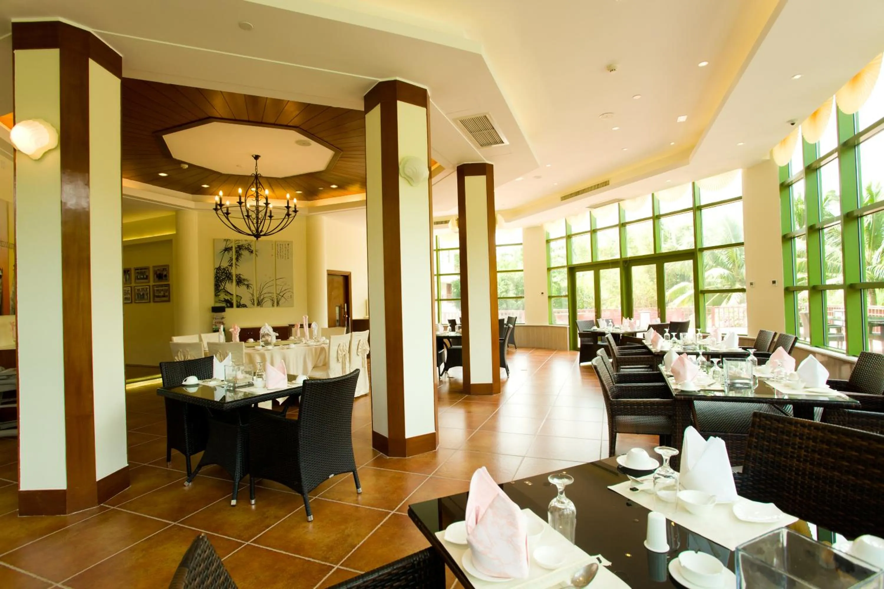 Restaurant/places to eat in Tianhong Resort Hotel, Yalong Bay, Sanya