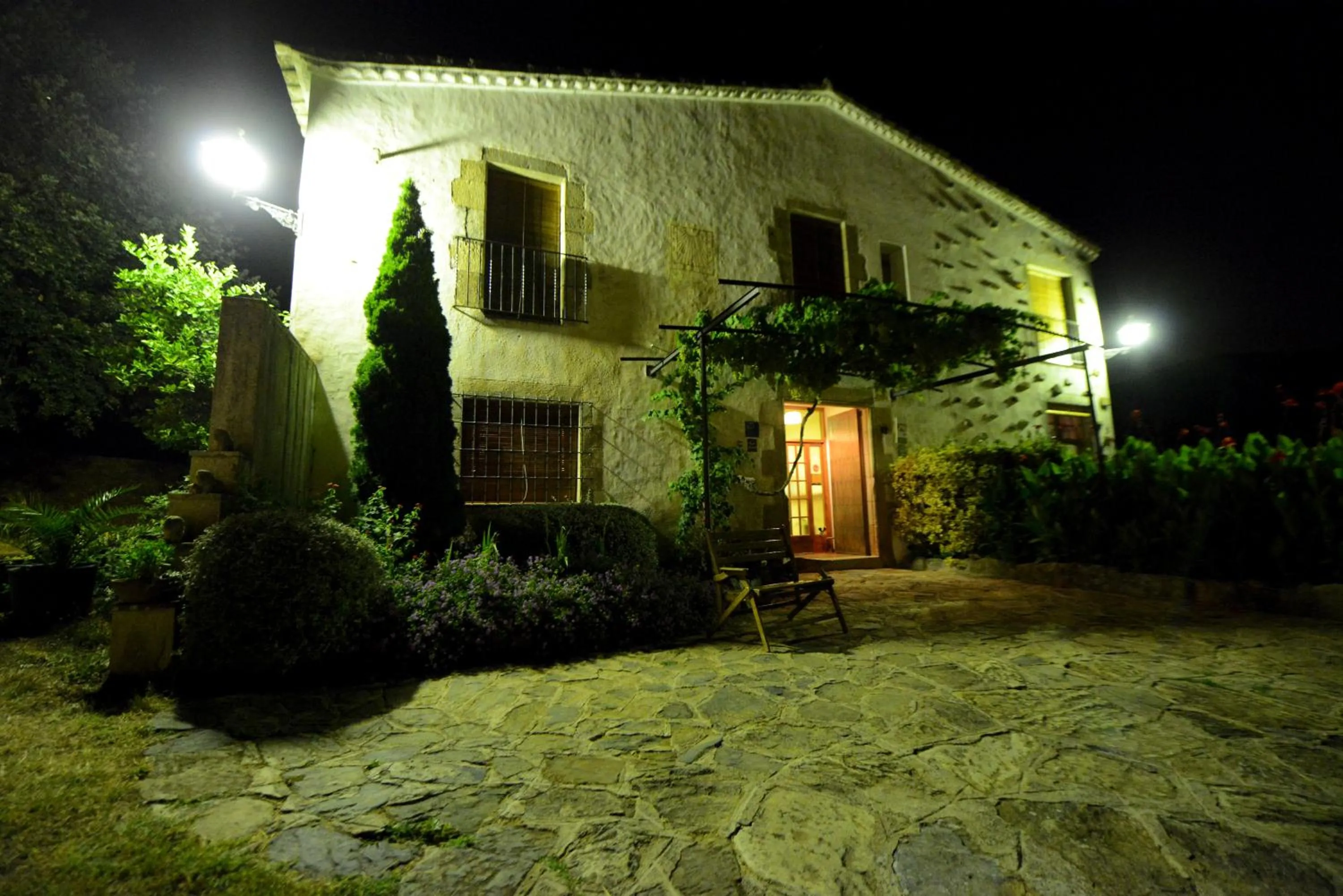 Facade/entrance in Can Rosich