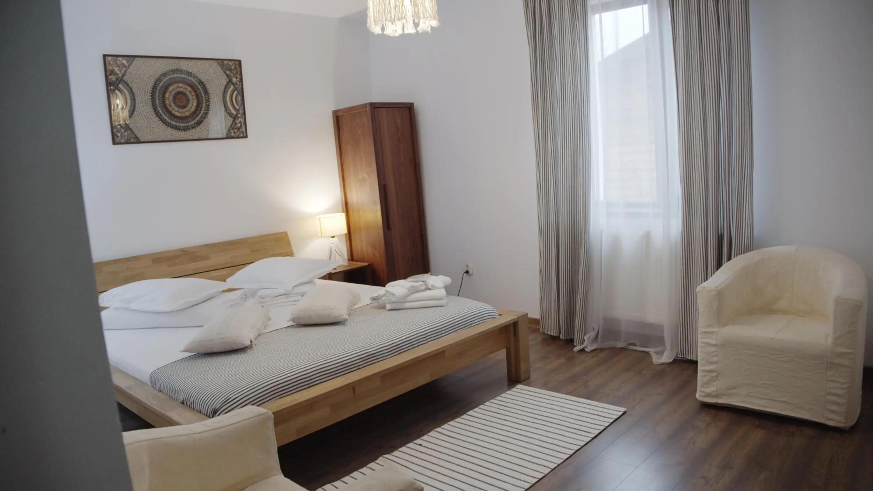 Casa Colinelor
