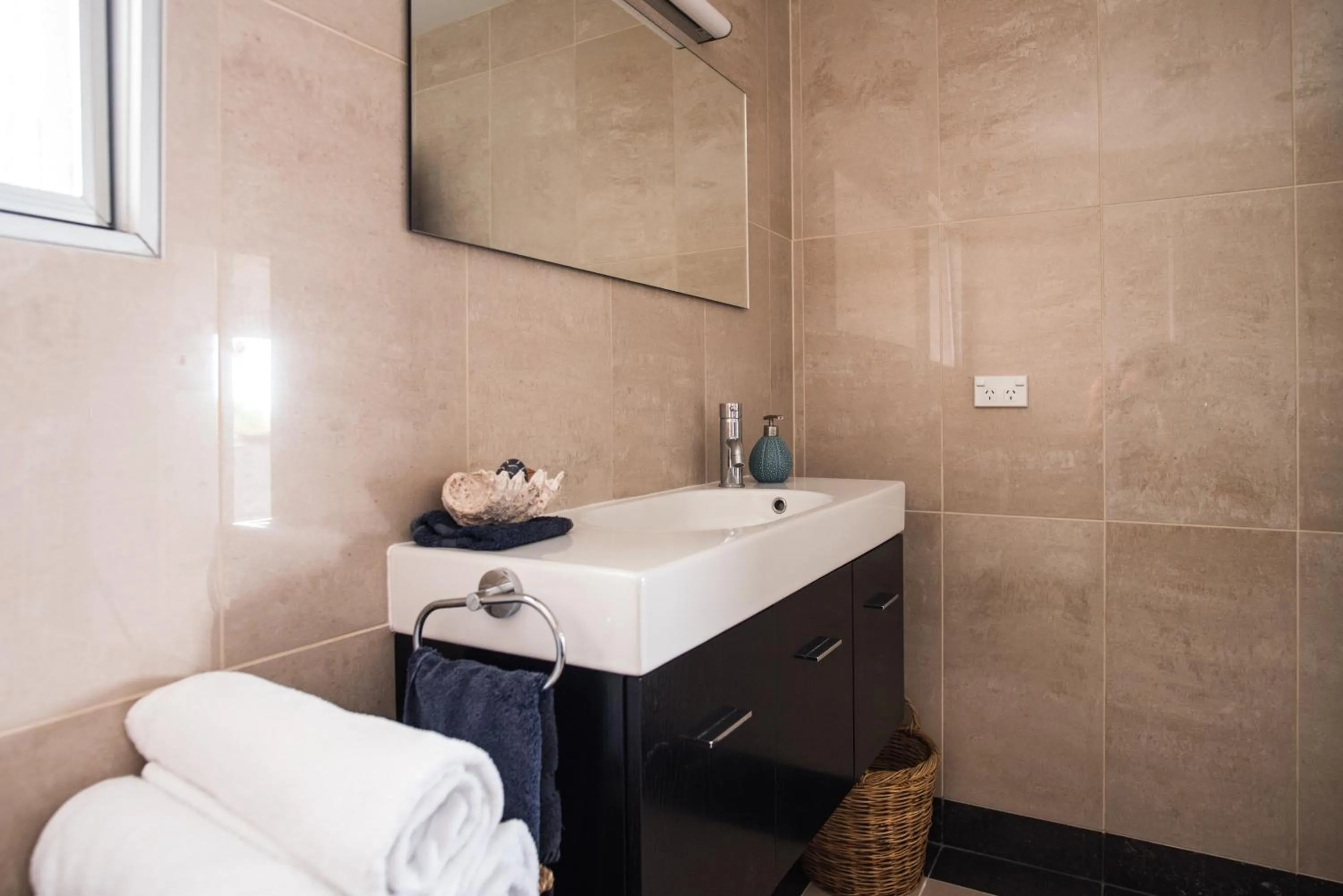 Other in Seahurst Apartment