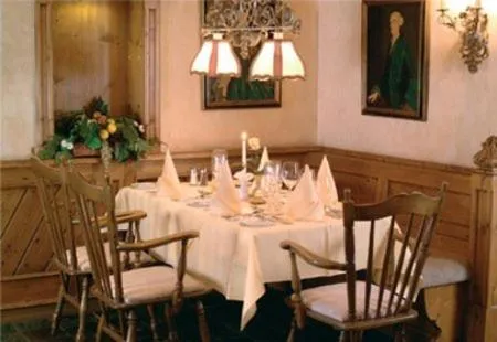 Restaurant/places to eat in Hotel Restaurant Höttche