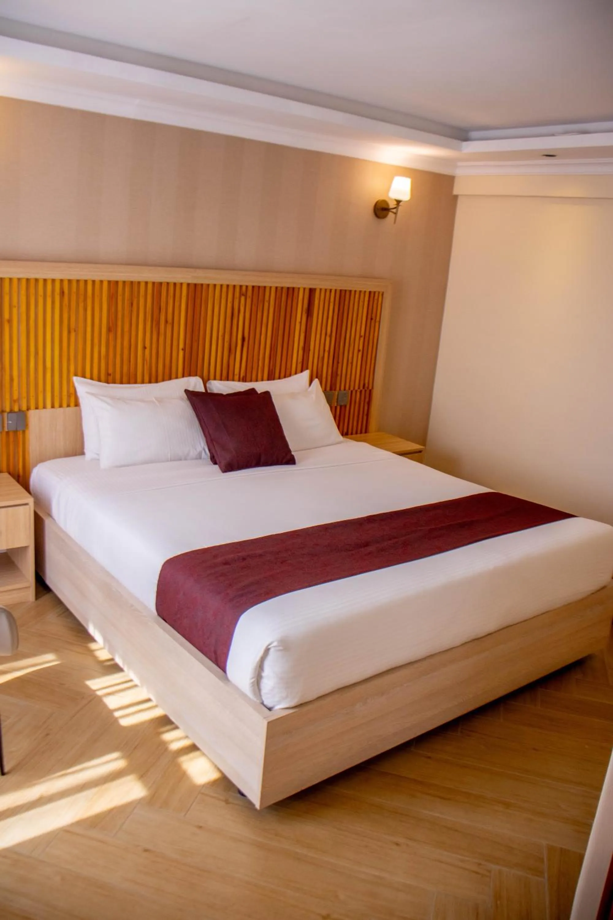 Bedroom, Bed in Mara Frontier Hotel