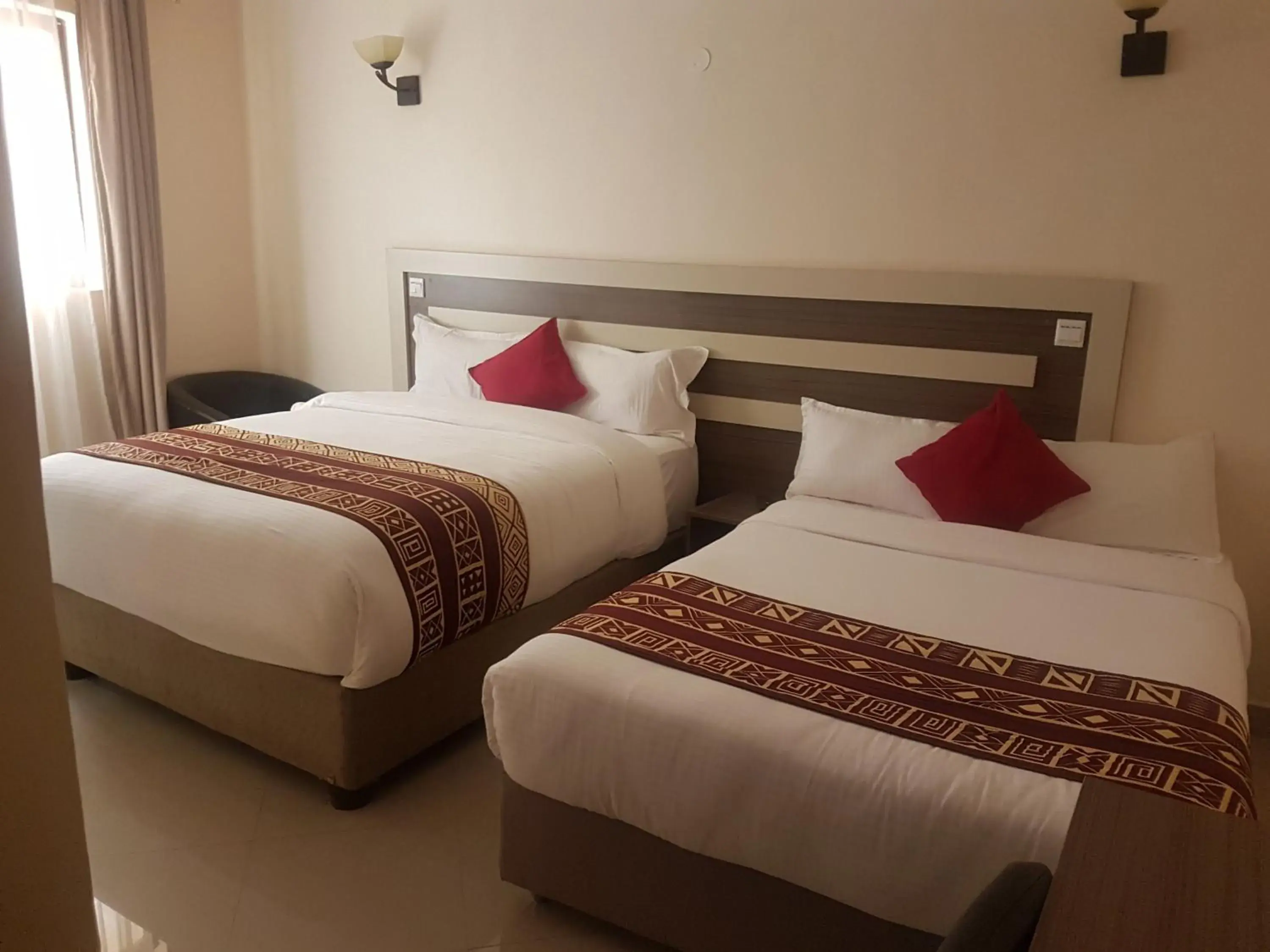 Standard Twin Room in Mara Frontier Hotel Standard Twin Room in Mara Frontier Hotel