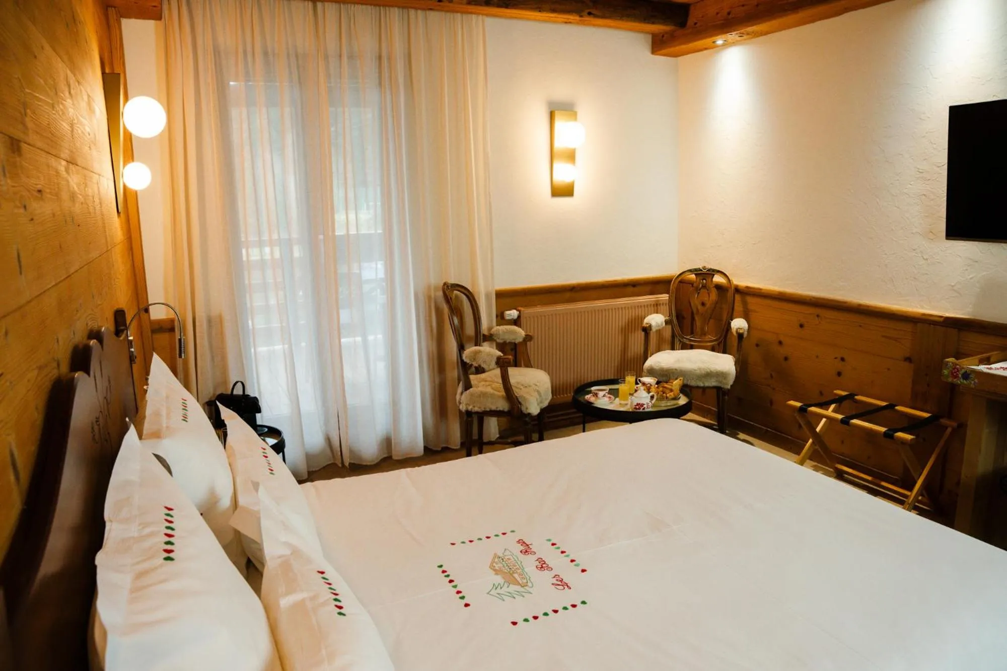 Bed in Hôtel-Restaurant Les Bas-Rupts, Singuliers Hôtel