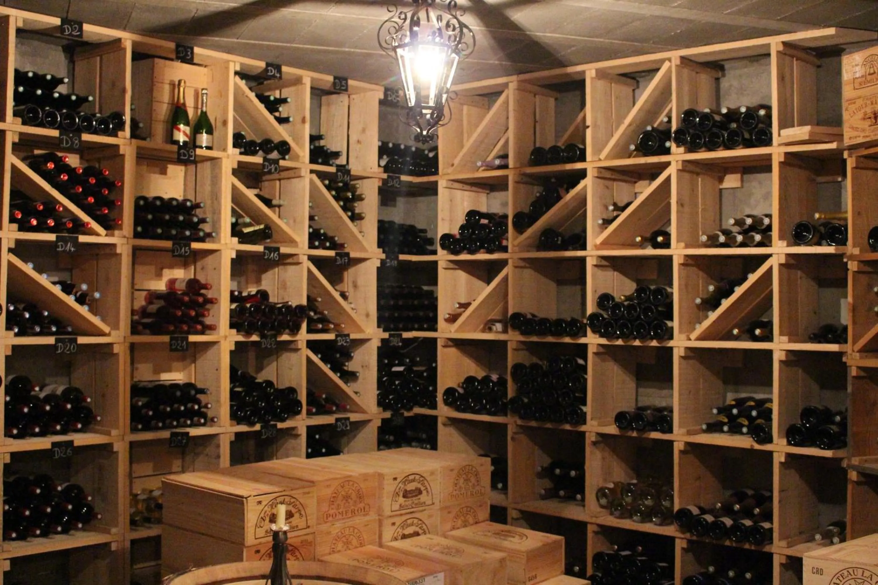 Alcoholic drinks in Hôtel-Restaurant Les Bas-Rupts, Singuliers Hôtel