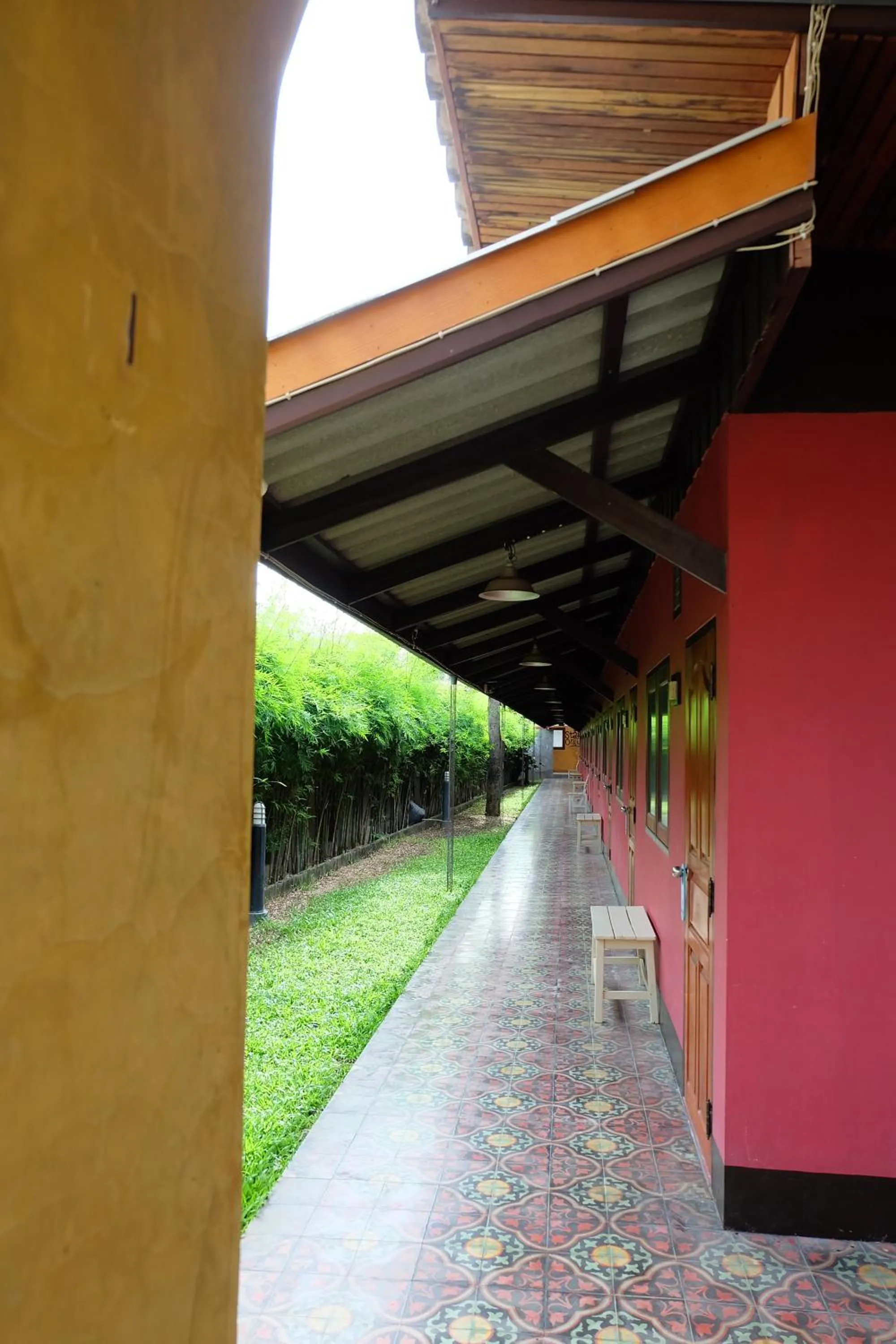 Area and facilities in Baan Ma Feung GuestHouse