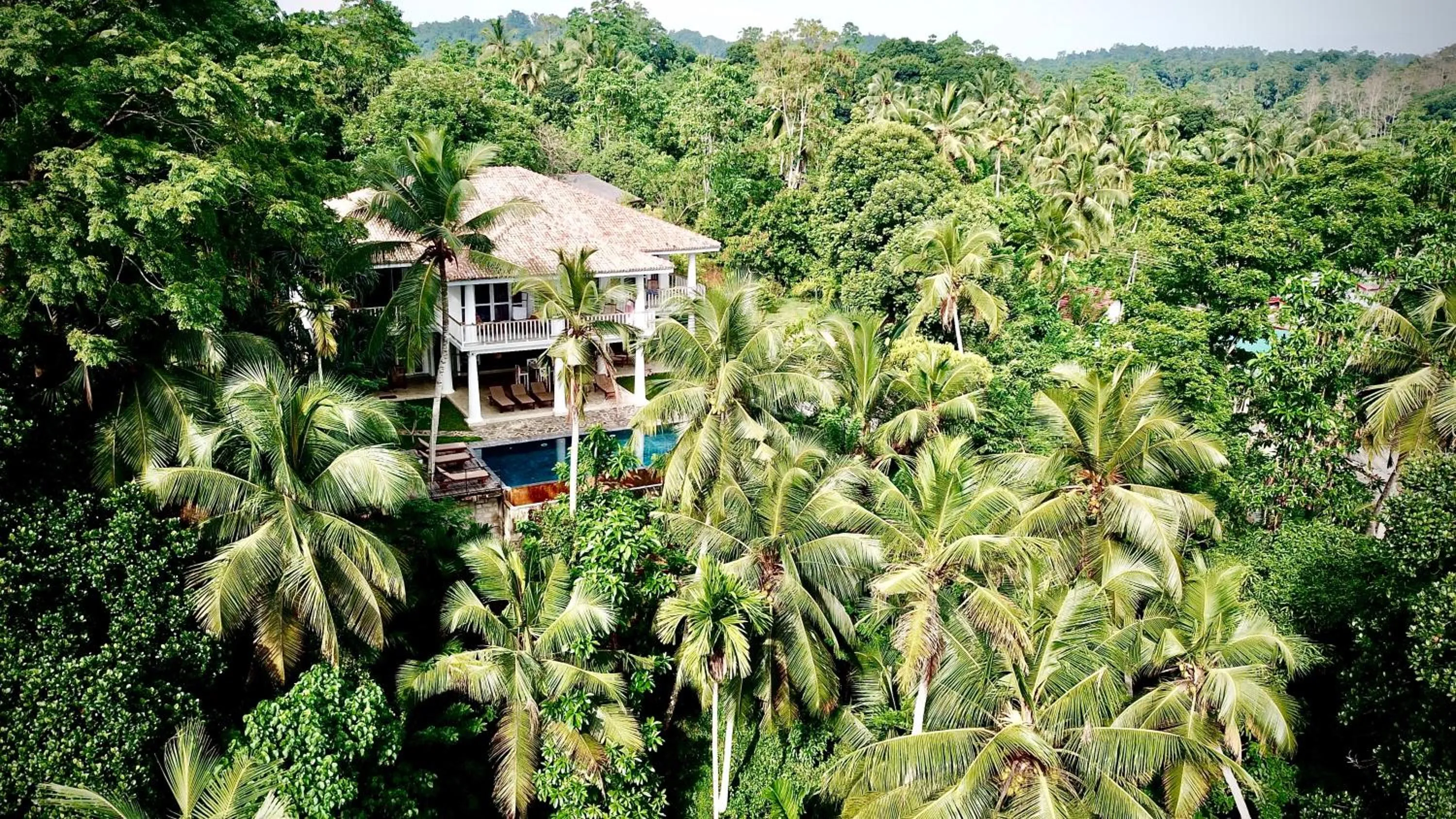 Property building in Good Vibes Villas