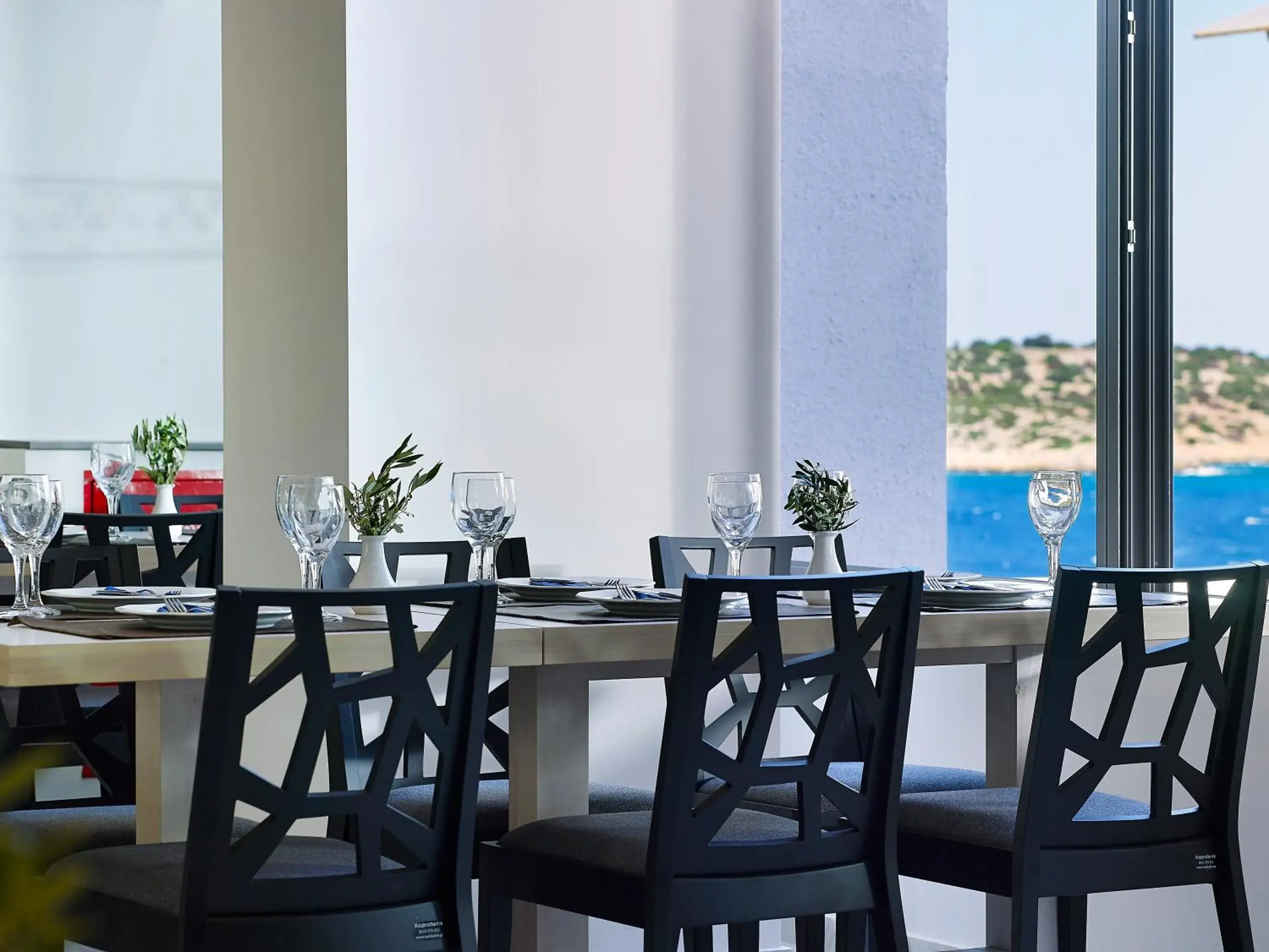 Restaurant/places to eat in Mistral Bay Hotel Restaurant/places to eat in Mistral Bay Hotel