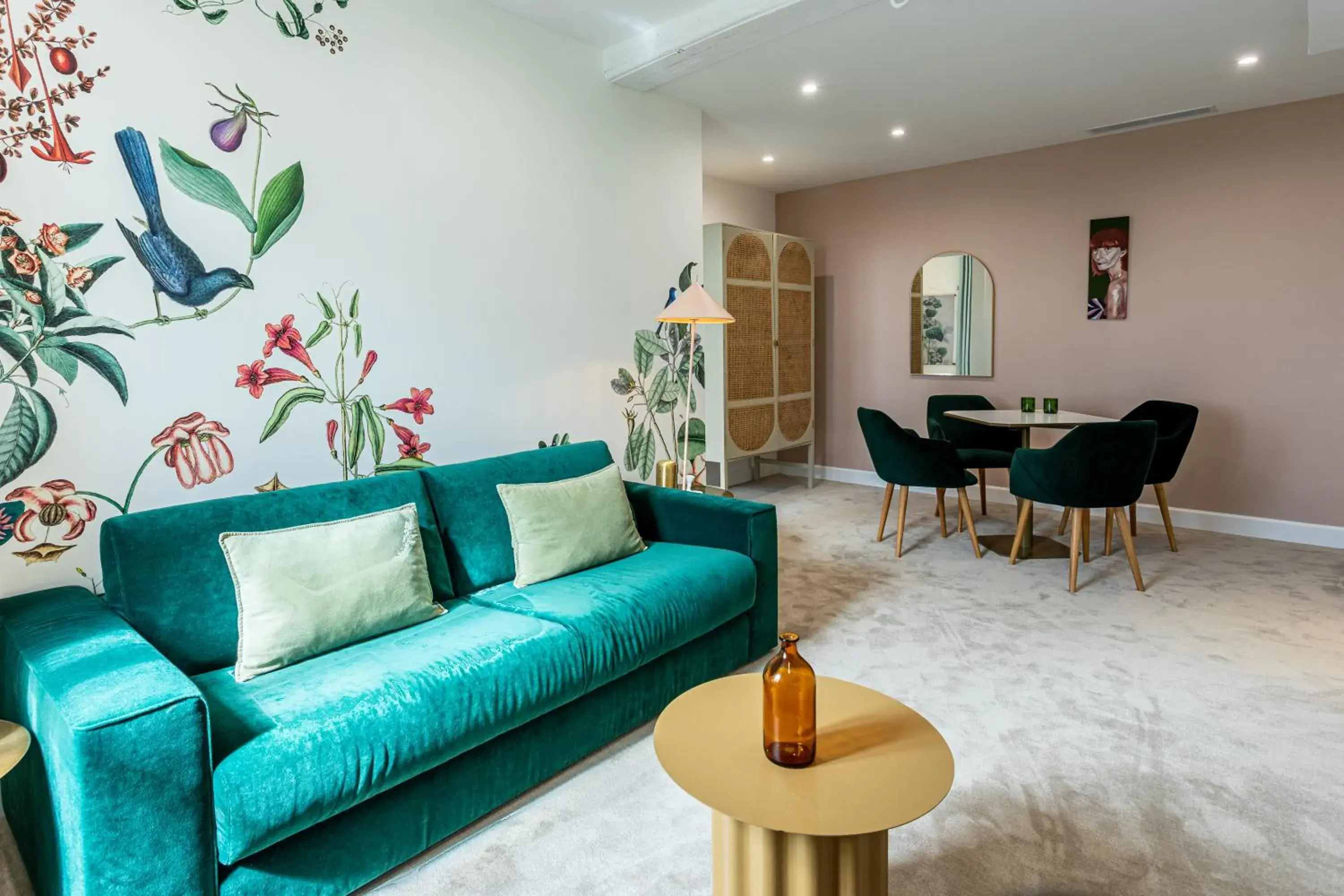 Castel de Très Girard - Hotel & Restaurant - Teritoria Castel de Très Girard - Hotel & Restaurant - Teritoria