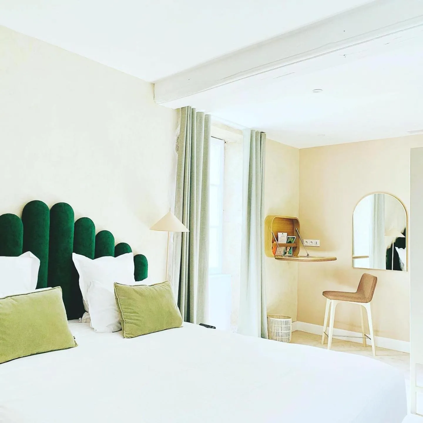 Bed in Castel de Très Girard - Hotel & Restaurant - Teritoria