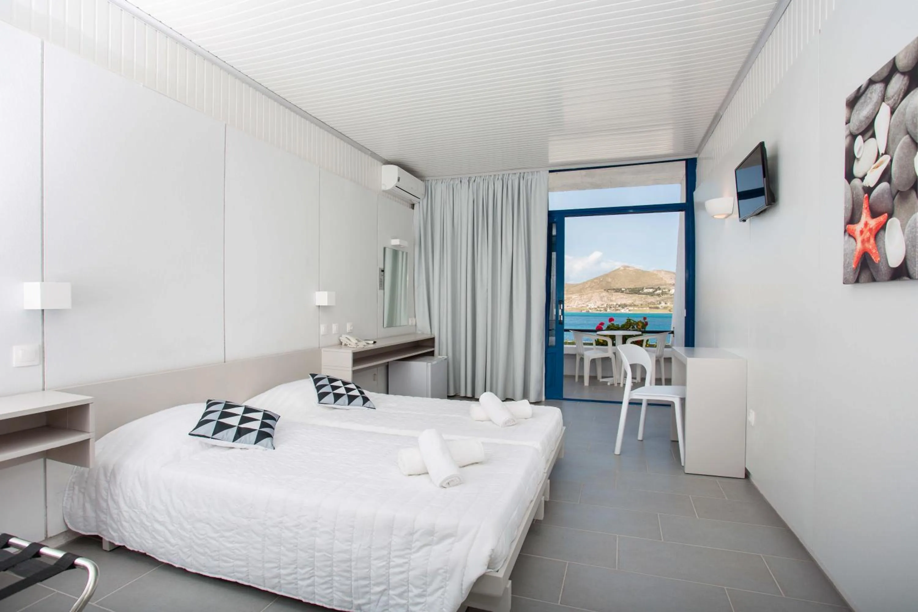 Bed in Hippocampus Hotel