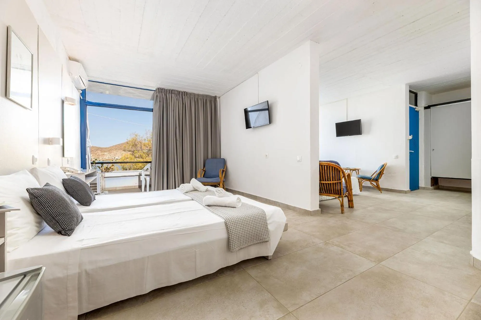 Bed in Hippocampus Hotel