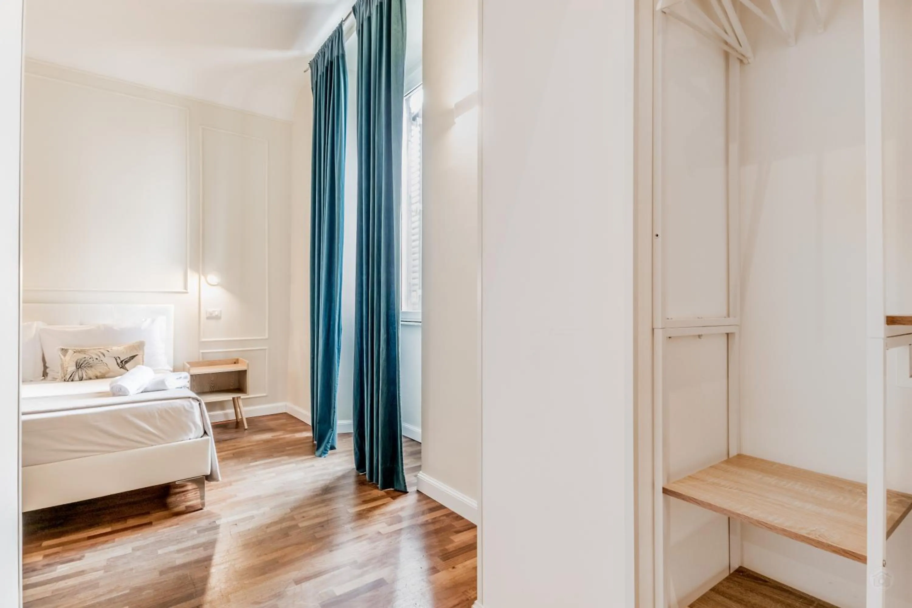 Photo of the whole room, Bed in Vatican City Guest House