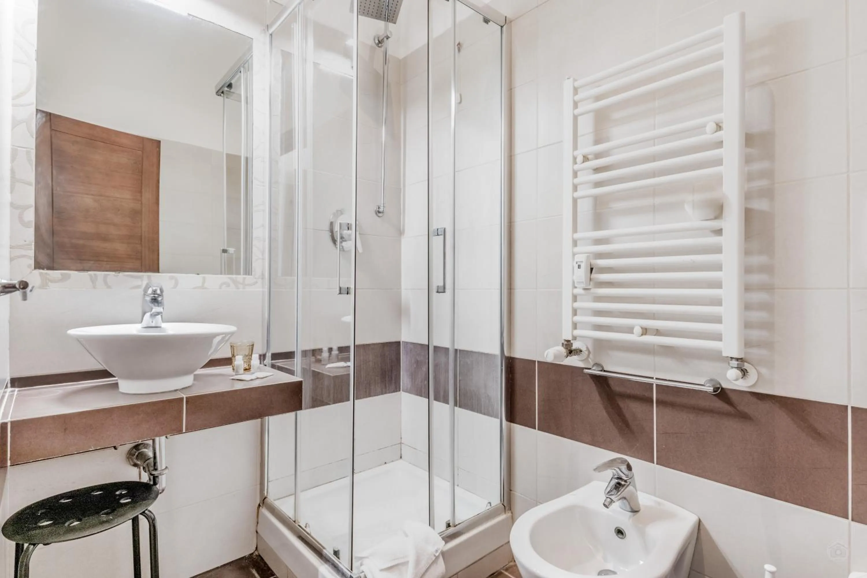 Shower in Vatican City Guest House