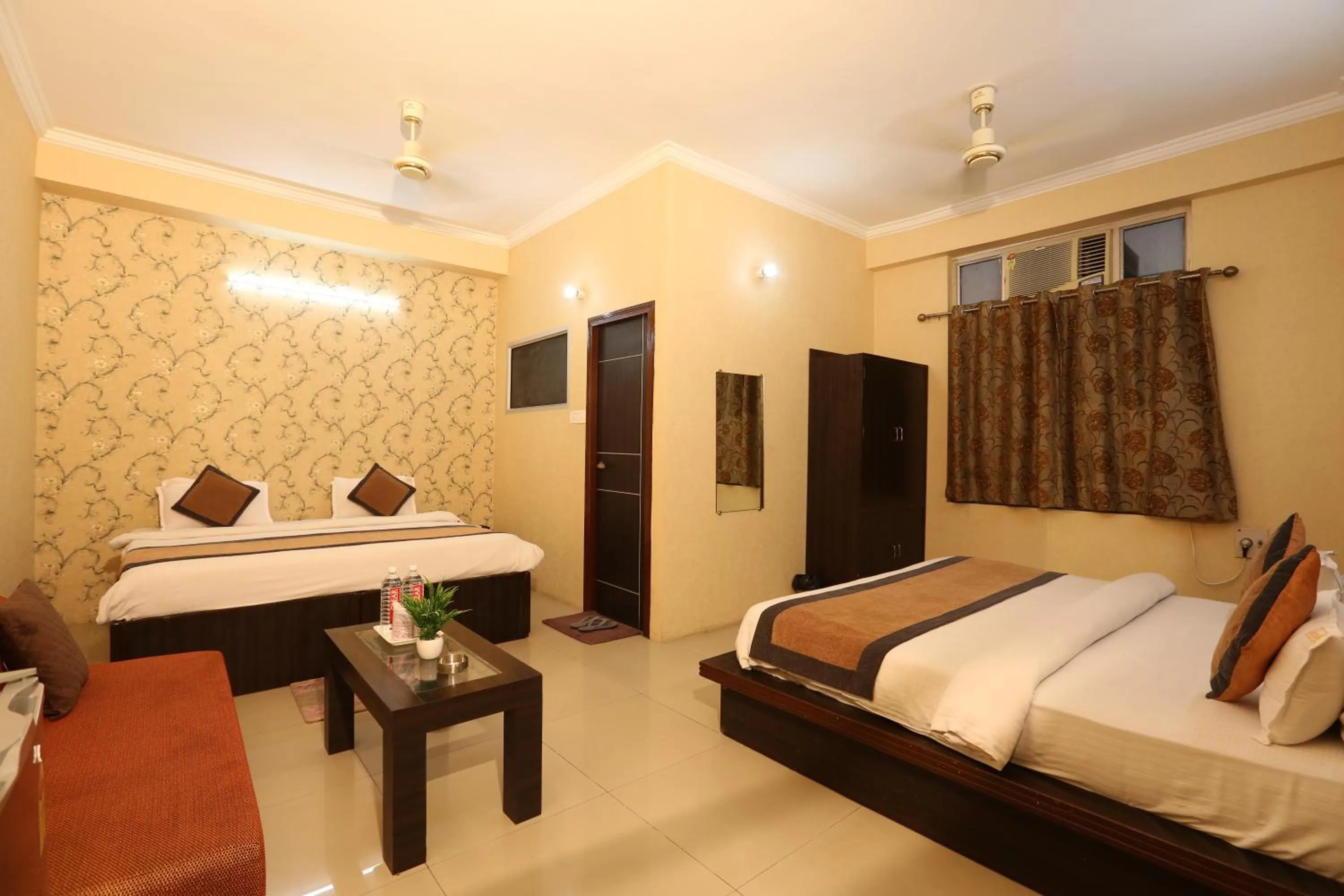 Bed in Hotel Nexus l Hotels In Charbagh Lucknow